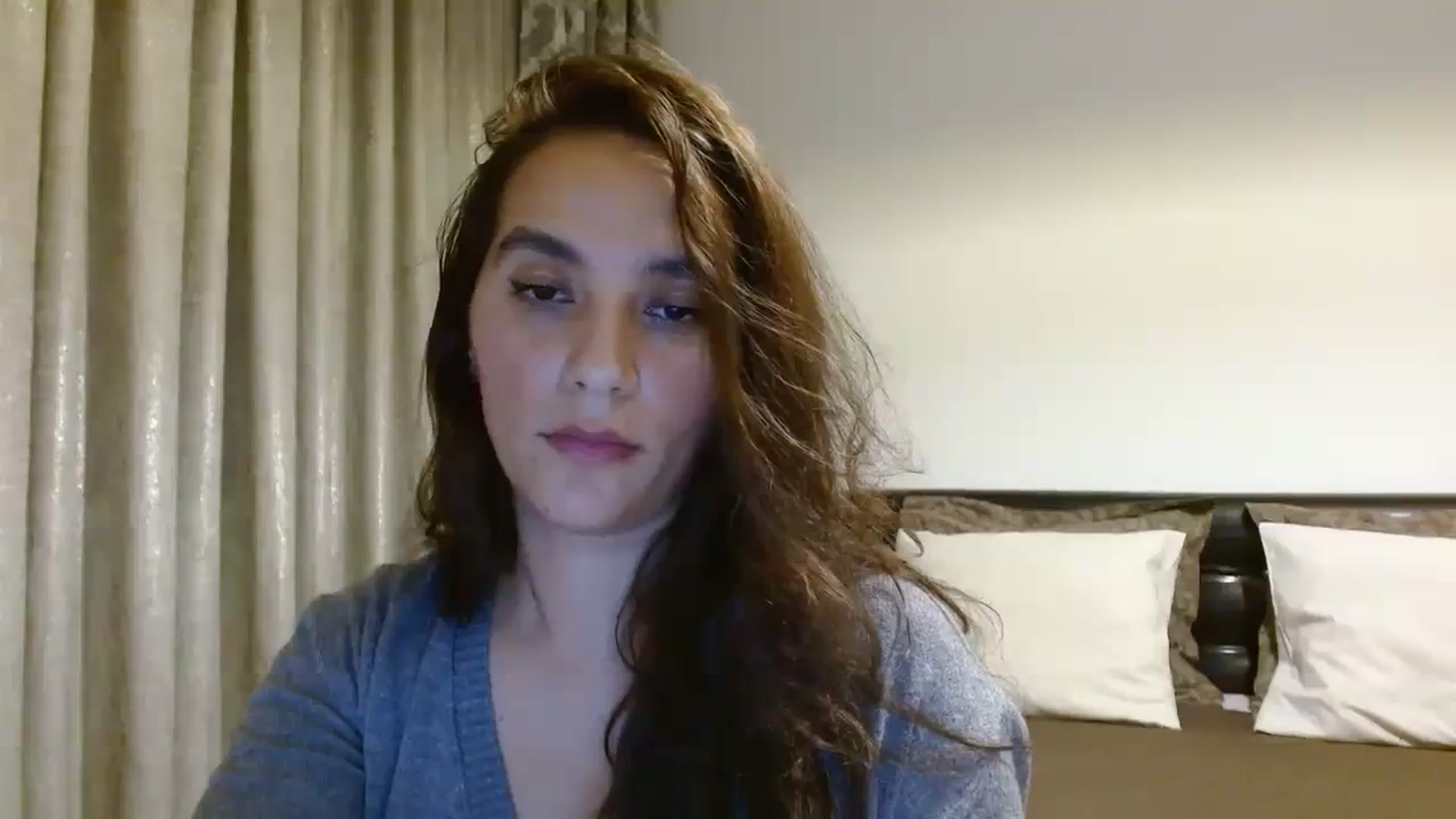 Gallery image thumbnail from DEAR_AMORE's myfreecams stream on, 12/11/2023, 02:59 image 7 of 20