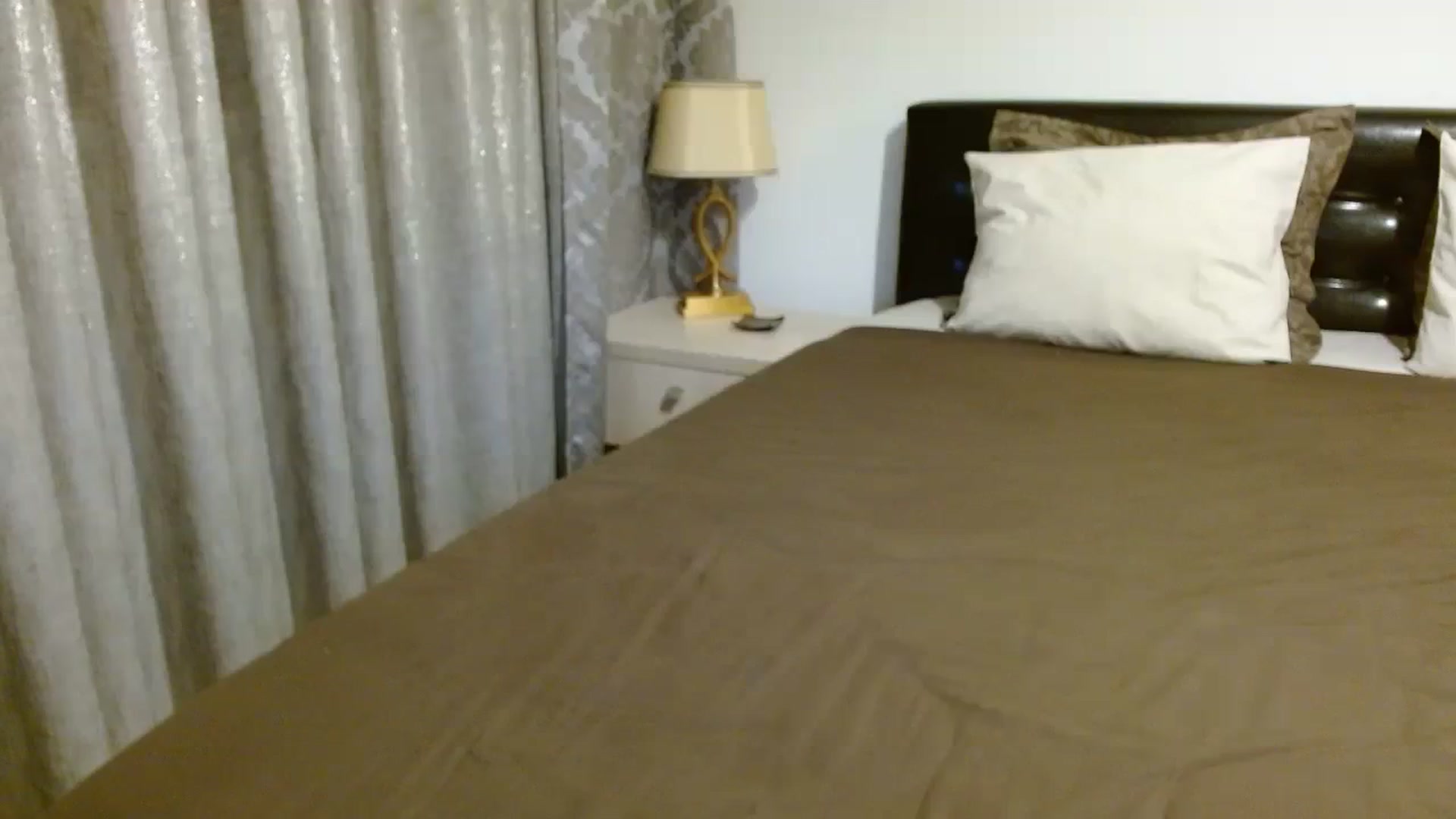 Gallery image thumbnail from DEAR_AMORE's myfreecams stream on, 12/13/2023, 03:06 image 17 of 20