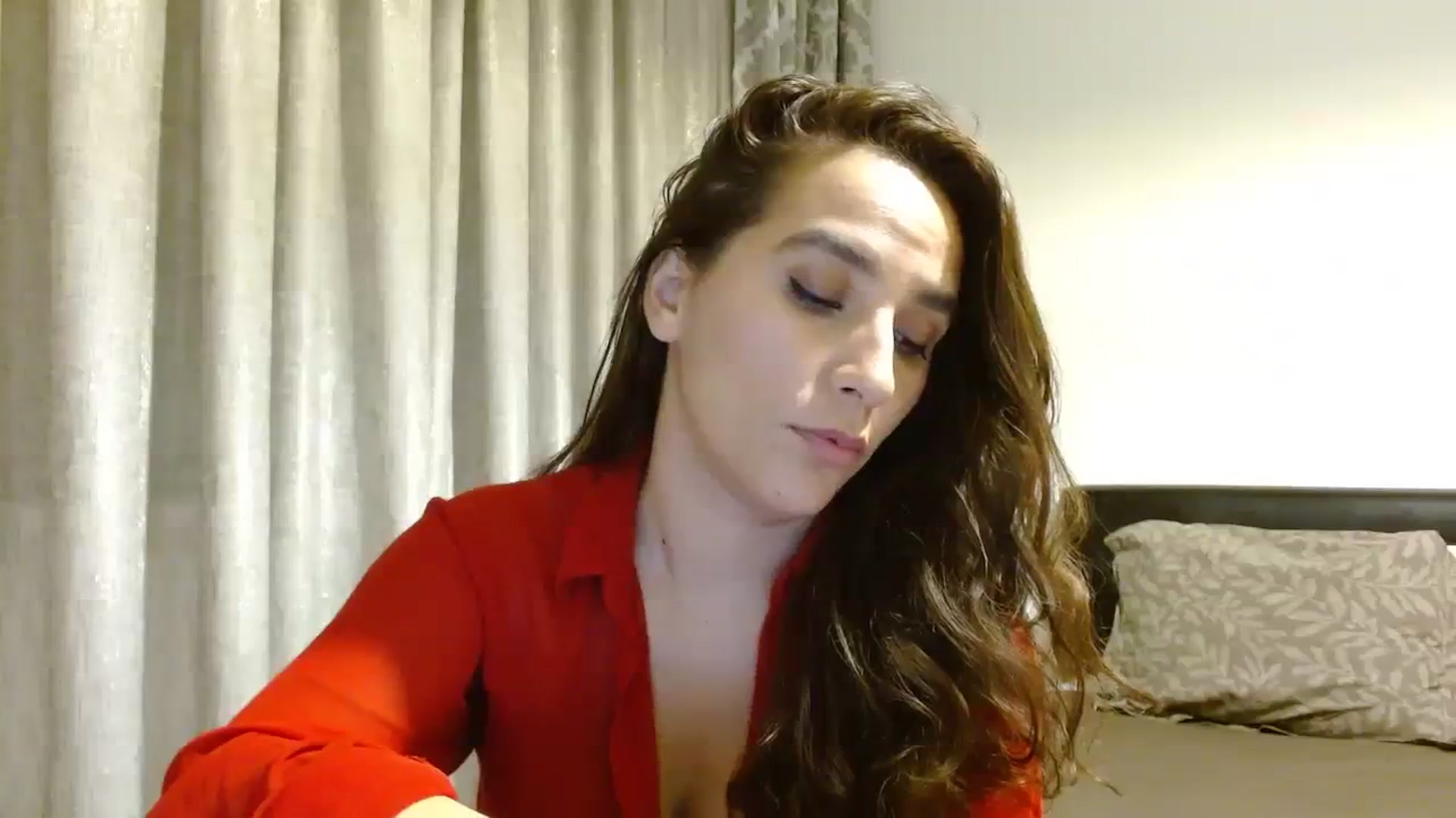 Gallery image thumbnail from DEAR_AMORE's myfreecams stream on, 12/16/2023, 04:38 image 2 of 20