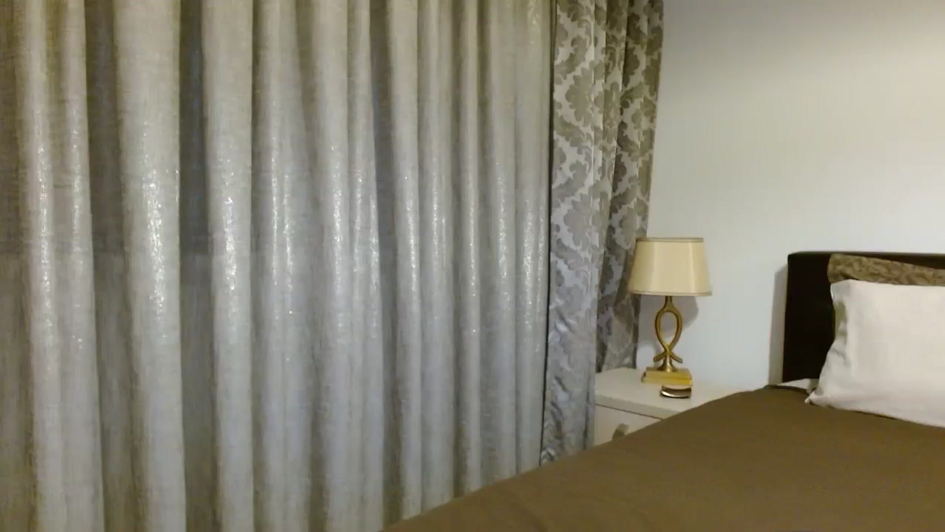 Gallery image thumbnail from DEAR_AMORE's myfreecams stream on, 12/21/2023, 02:44 image 16 of 20