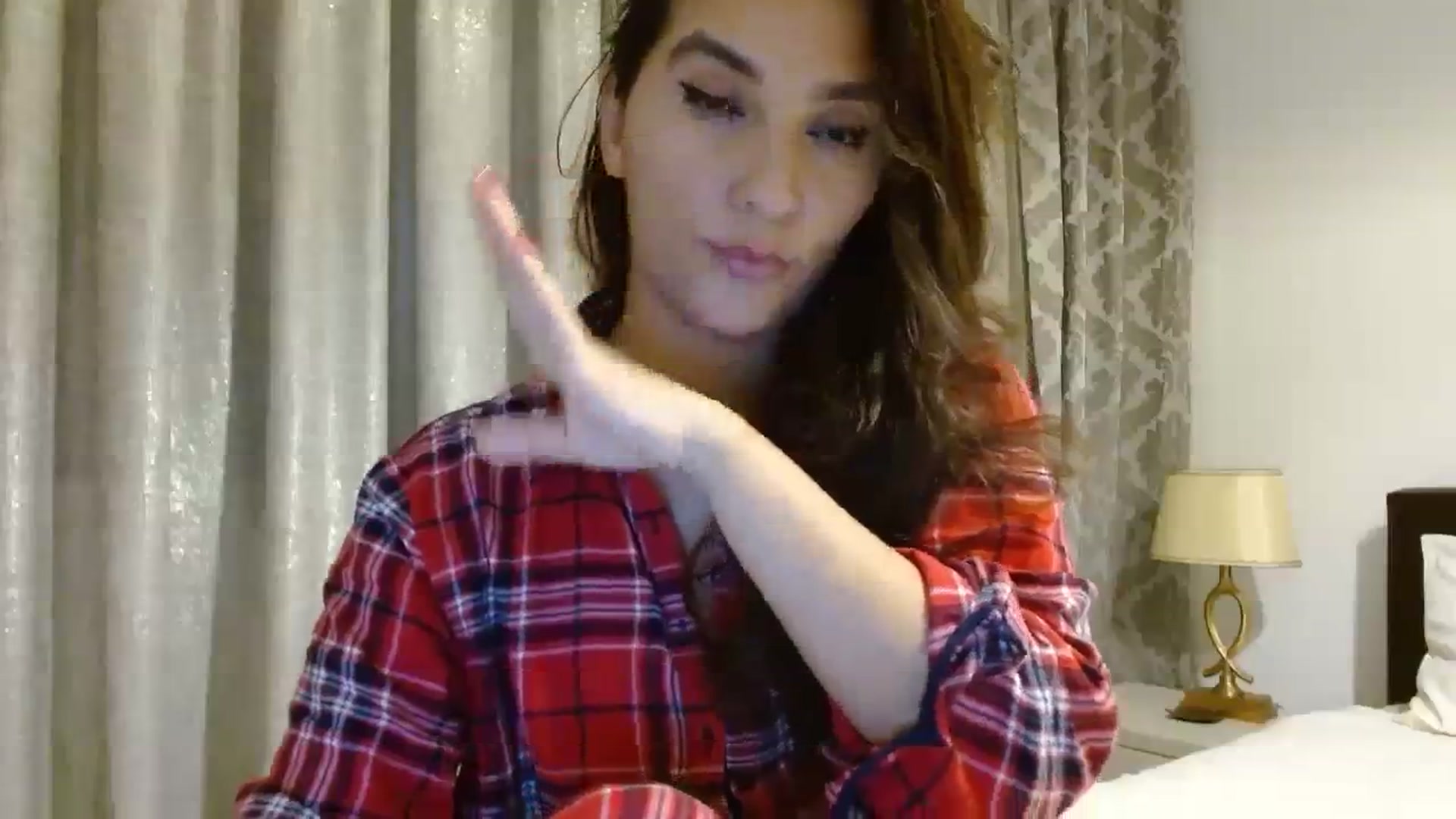 Gallery image thumbnail from DEAR_AMORE's myfreecams stream on, 12/26/2023, 22:17 image 19 of 20