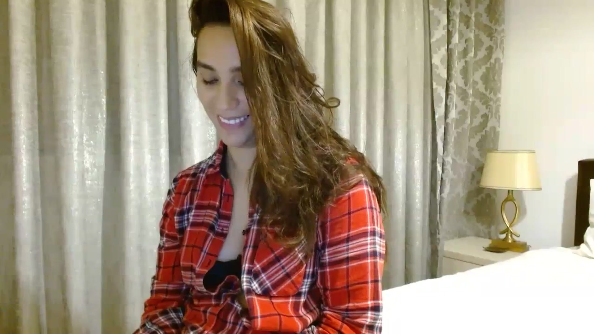 Gallery image thumbnail from DEAR_AMORE's myfreecams stream on, 12/27/2023, 03:02 image 8 of 20