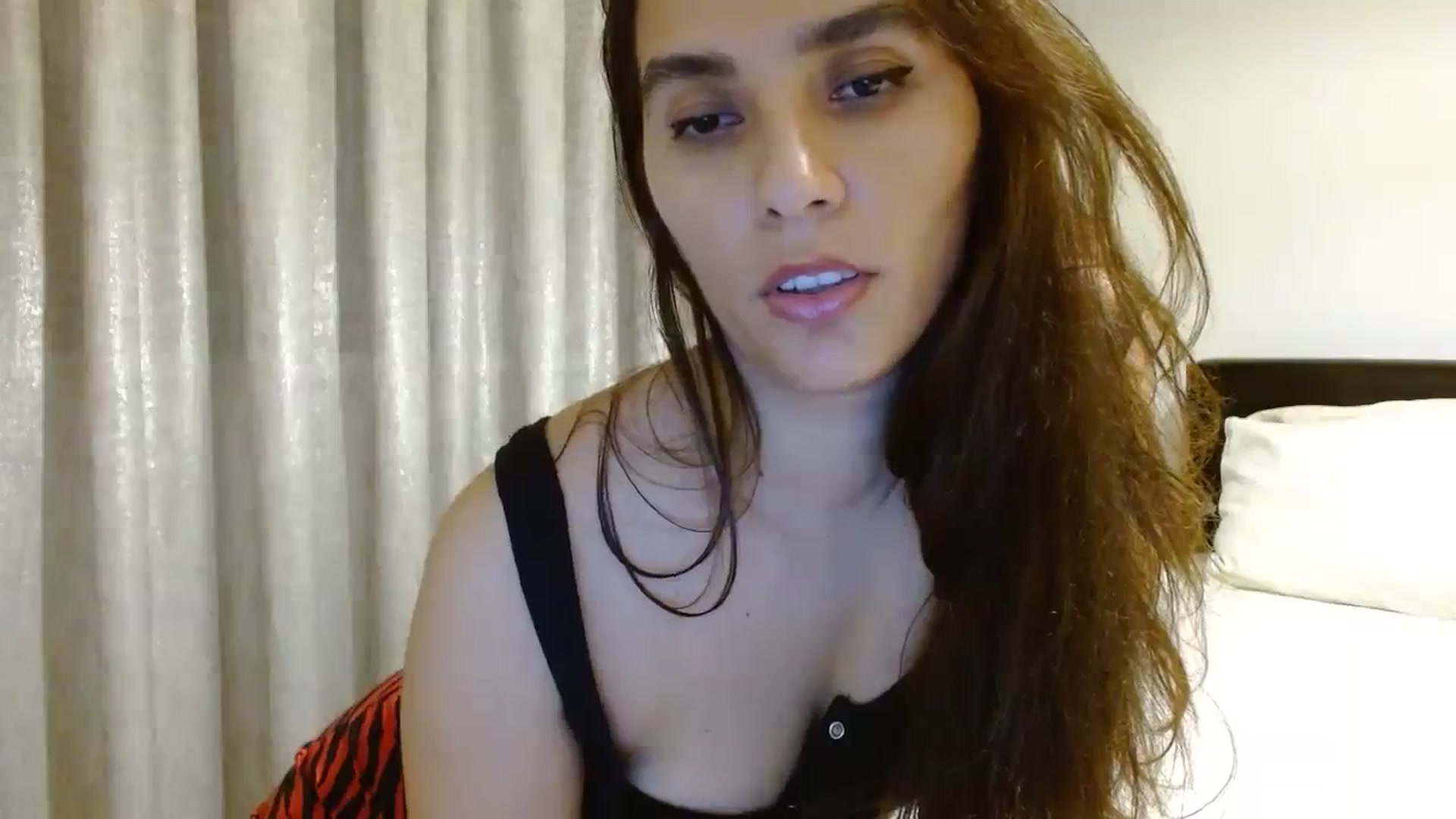 Gallery image thumbnail from DEAR_AMORE's myfreecams stream on, 12/29/2023, 02:47 image 13 of 20