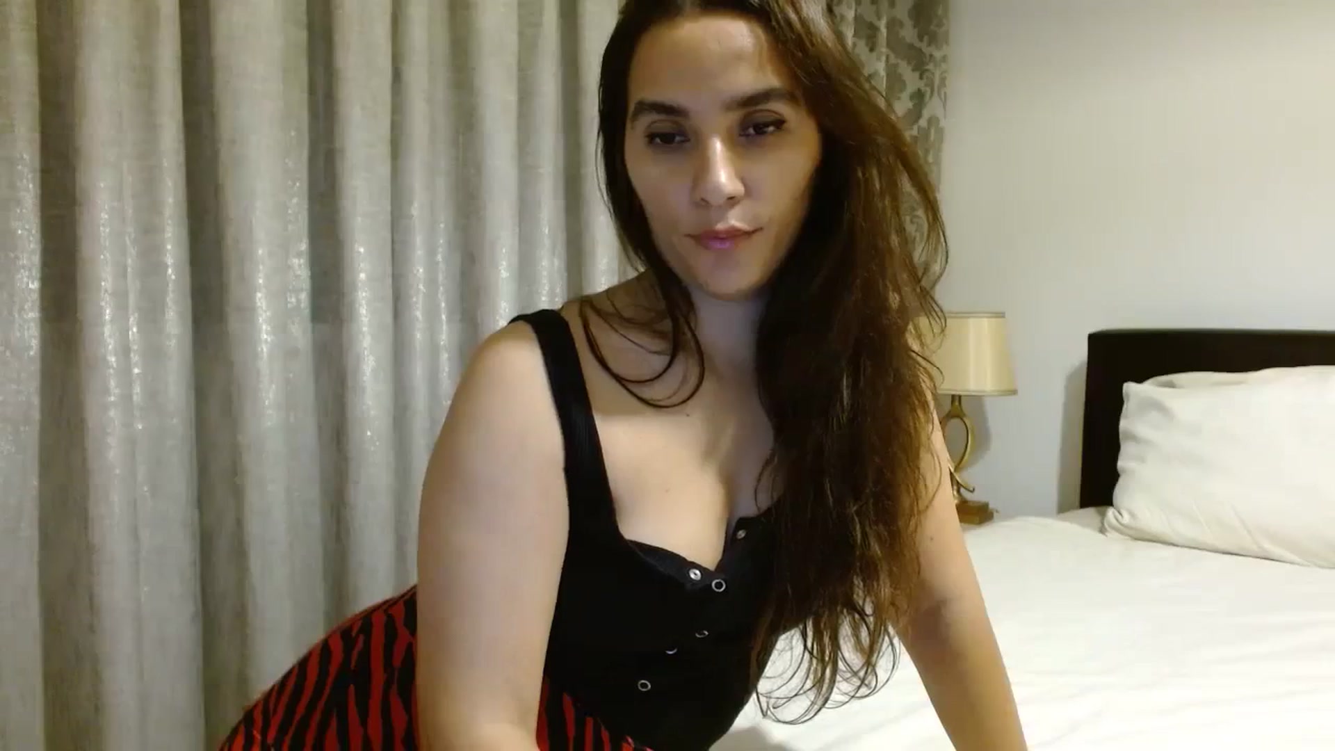 Gallery image thumbnail from DEAR_AMORE's myfreecams stream on, 12/29/2023, 02:47 image 16 of 20