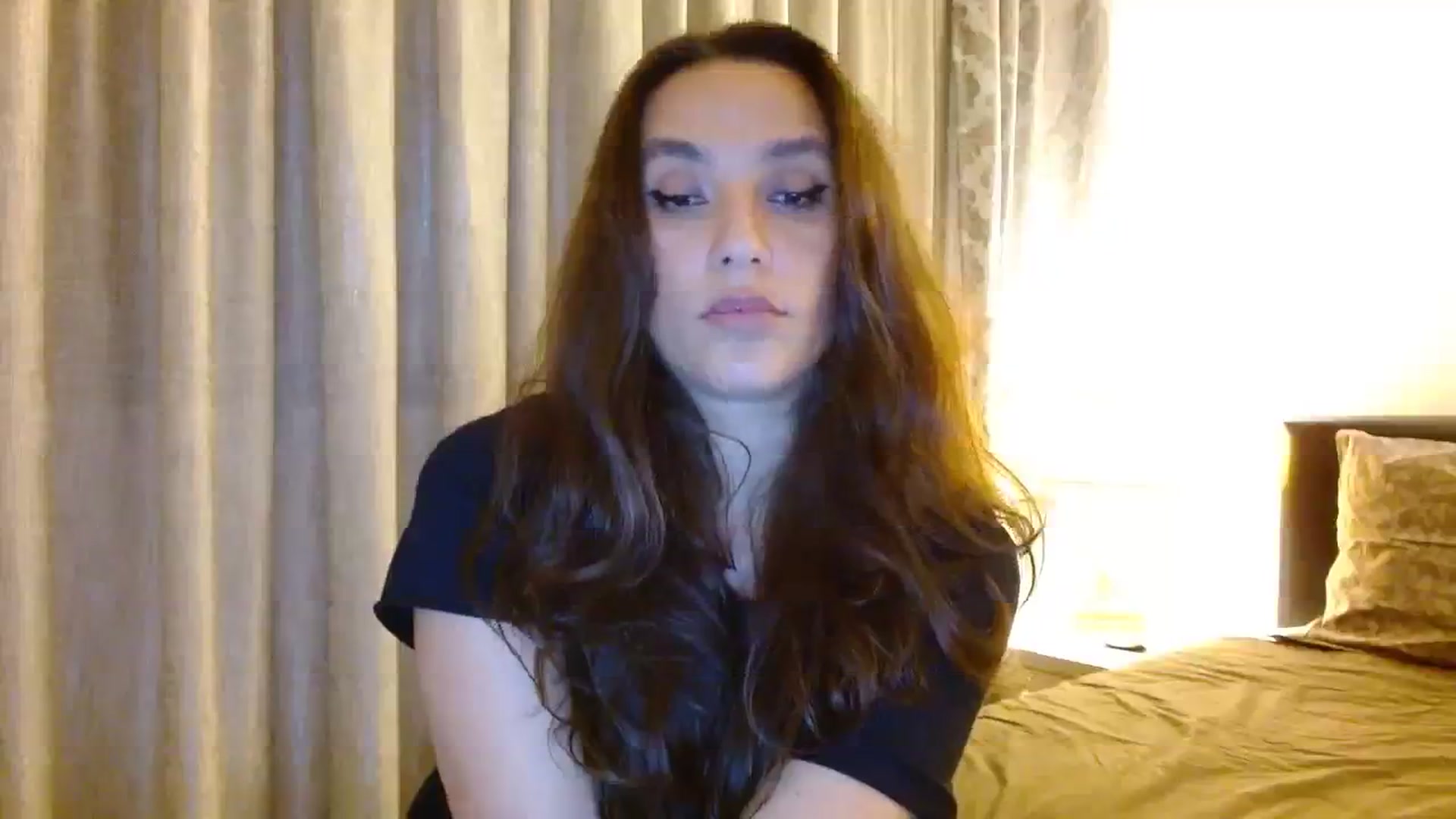 Gallery image thumbnail from DEAR_AMORE's myfreecams stream on, 01/19/2024, 02:56 image 9 of 20