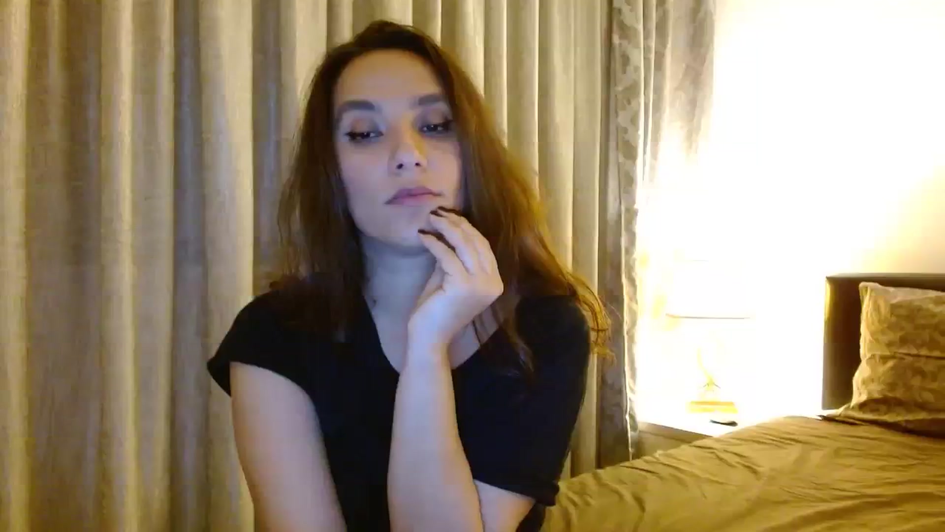 Gallery image thumbnail from DEAR_AMORE's myfreecams stream on, 01/19/2024, 02:56 image 19 of 20