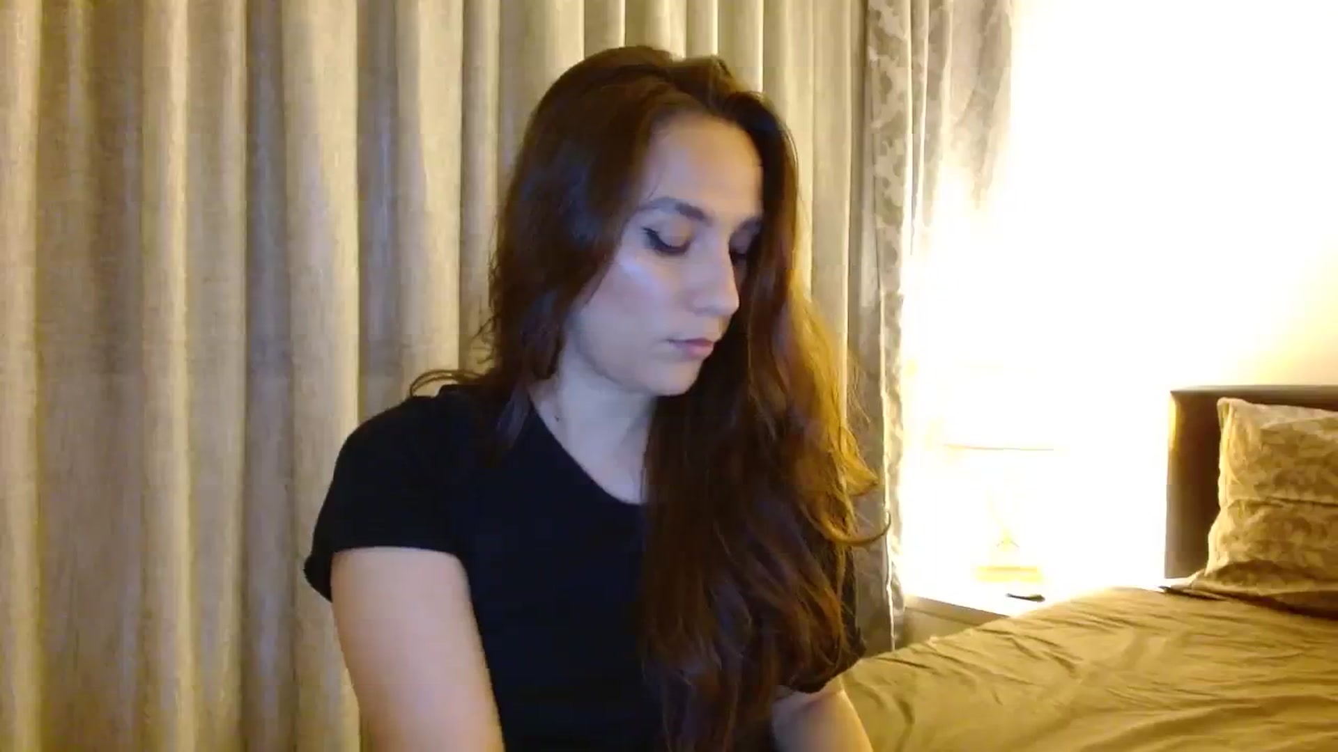Gallery image thumbnail from DEAR_AMORE's myfreecams stream on, 01/19/2024, 02:56 image 18 of 20