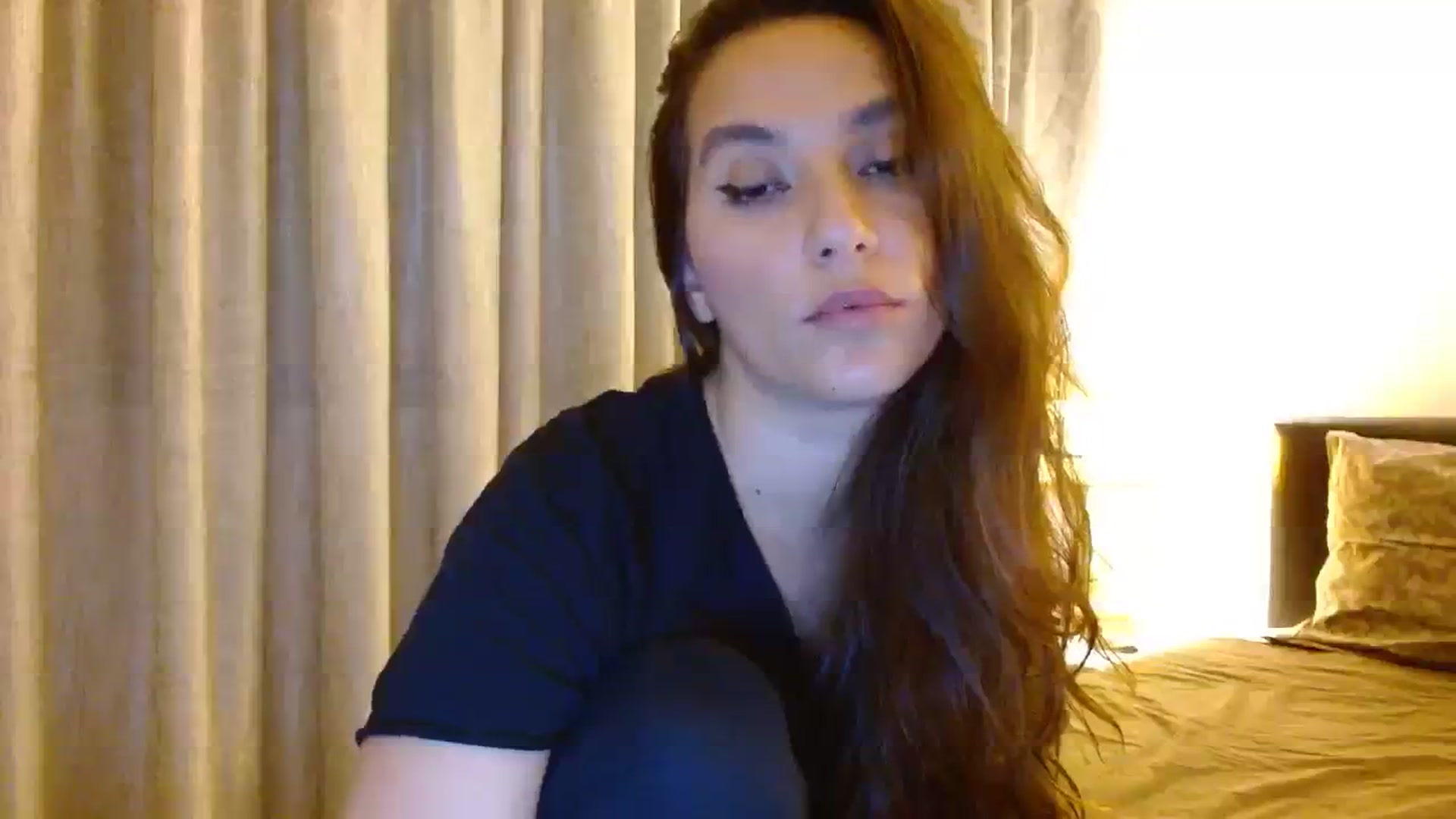 Gallery image thumbnail from DEAR_AMORE's myfreecams stream on, 01/19/2024, 02:56 image 11 of 20