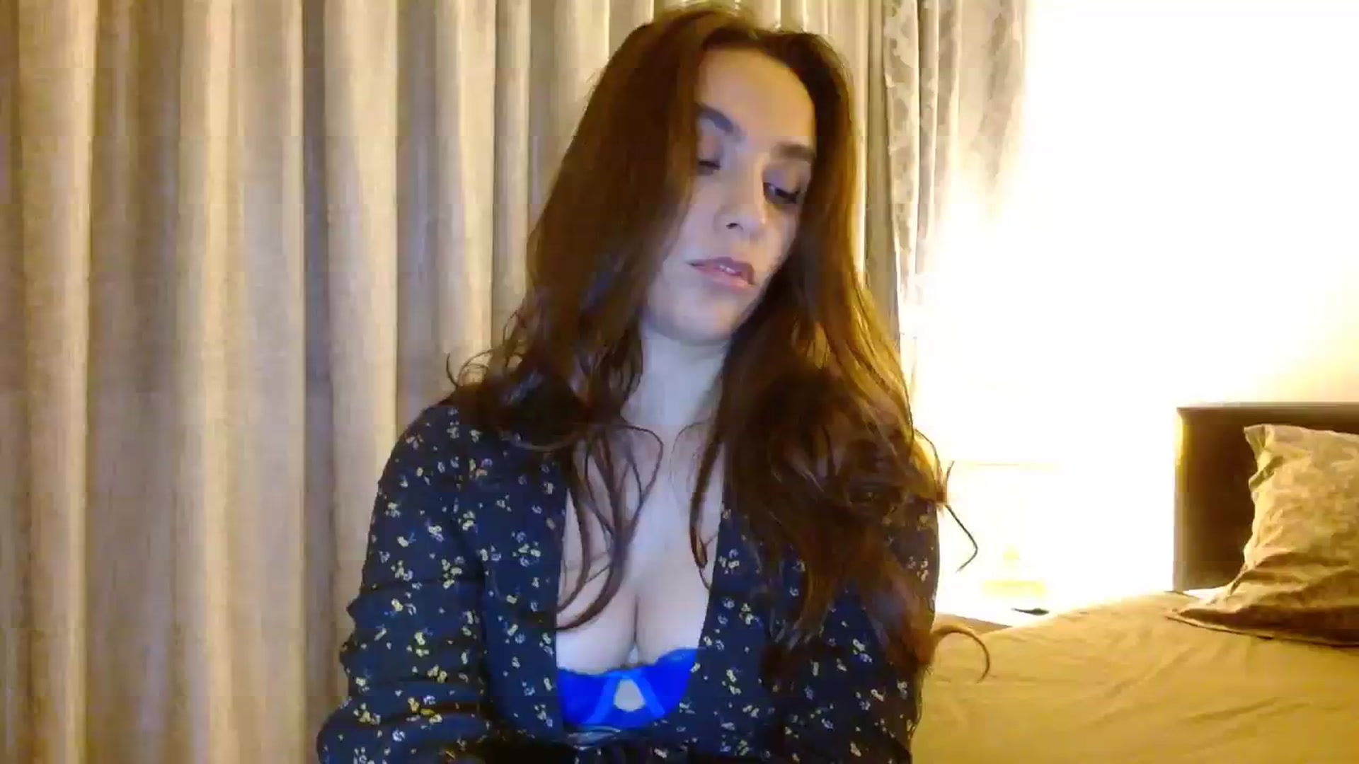 Gallery image thumbnail from DEAR_AMORE's myfreecams stream on, 01/23/2024, 02:40 image 6 of 20