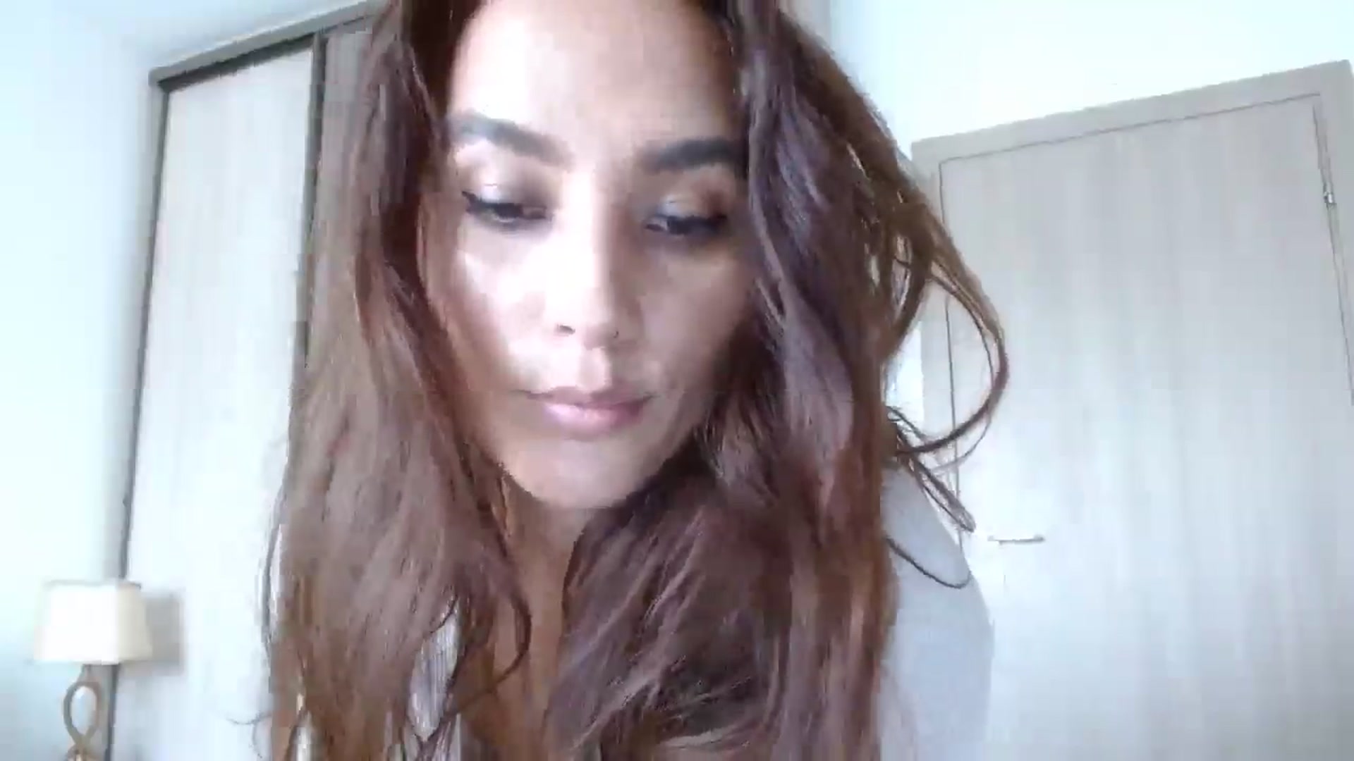 Gallery image thumbnail from DEAR_AMORE's myfreecams stream on, 05/25/2024, 13:22 image 11 of 20