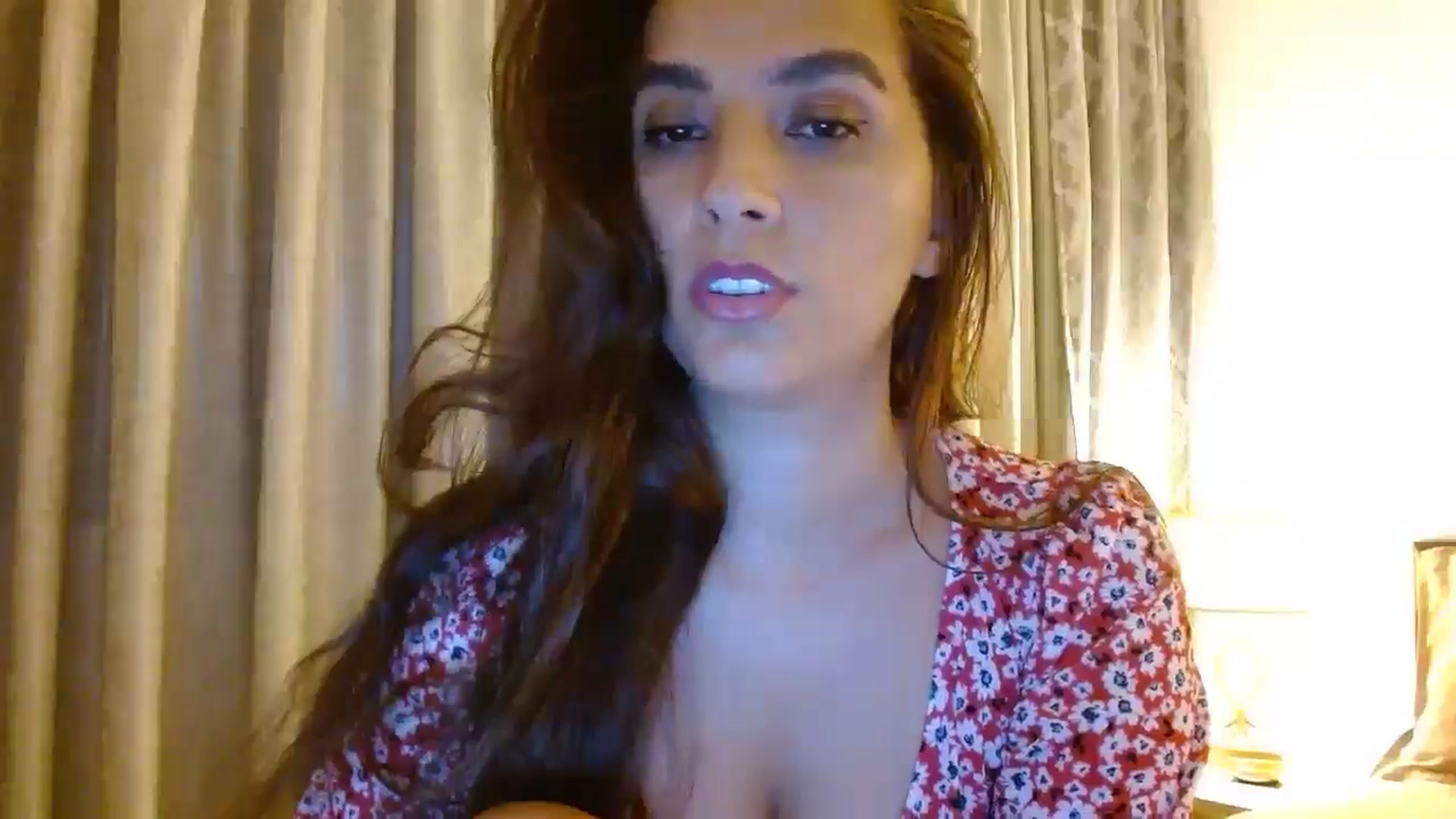 Gallery image thumbnail from DEAR_AMORE's myfreecams stream on, 06/09/2024, 19:41 image 4 of 20