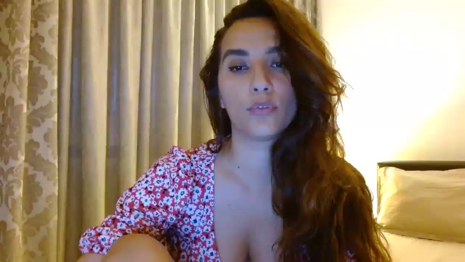 Gallery image thumbnail from DEAR_AMORE's myfreecams stream on, 06/09/2024, 21:41 image 5 of 20