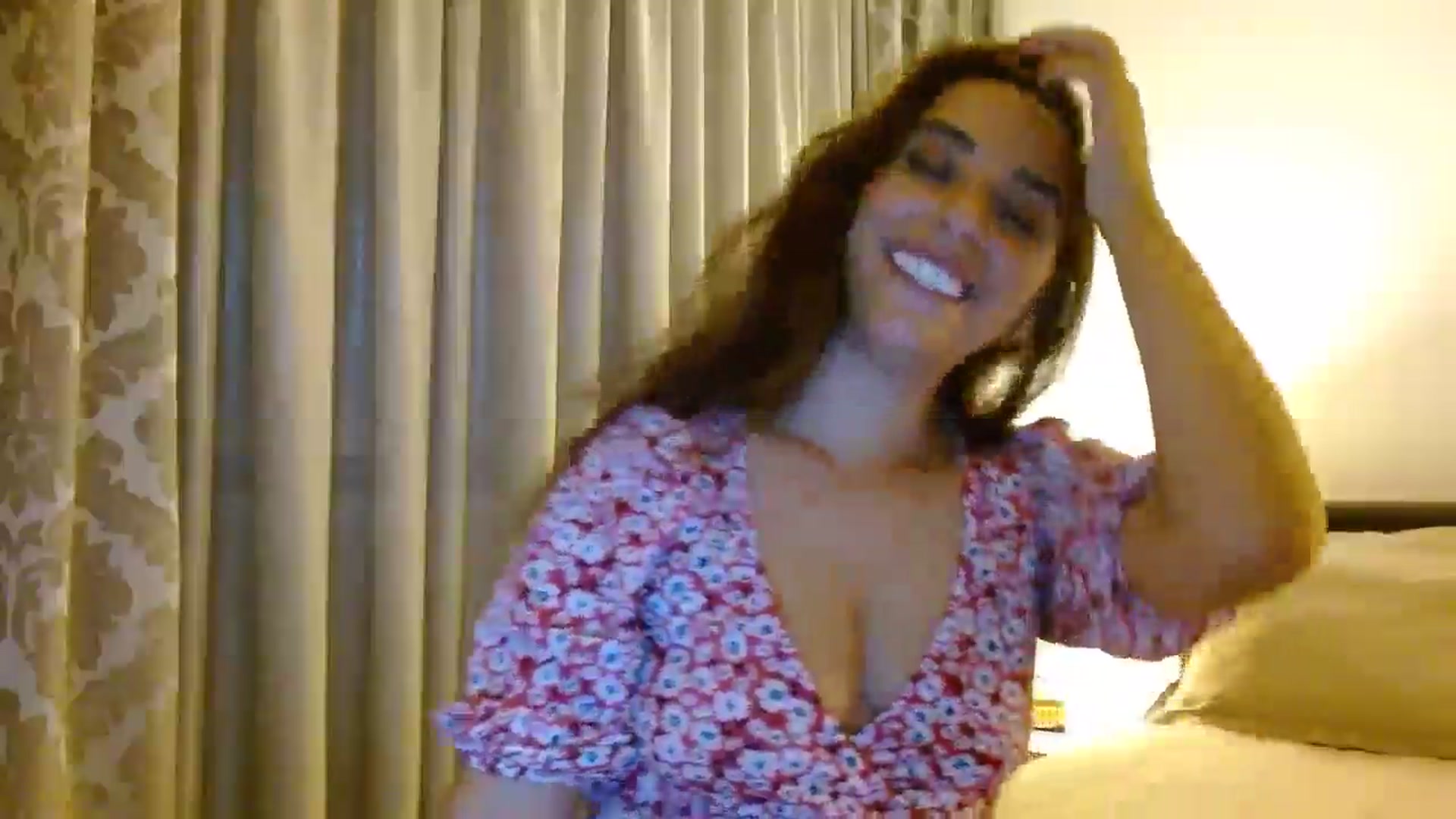 Gallery image thumbnail from DEAR_AMORE's myfreecams stream on, 06/09/2024, 21:41 image 6 of 20