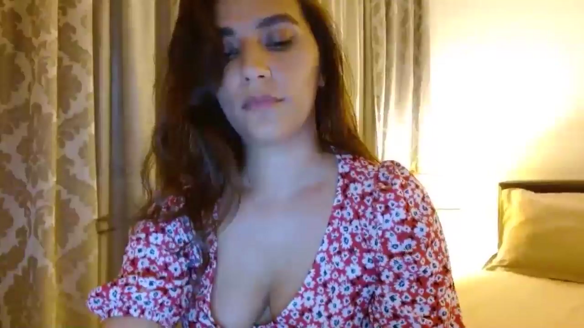 Gallery image thumbnail from DEAR_AMORE's myfreecams stream on, 06/09/2024, 21:41 image 12 of 20