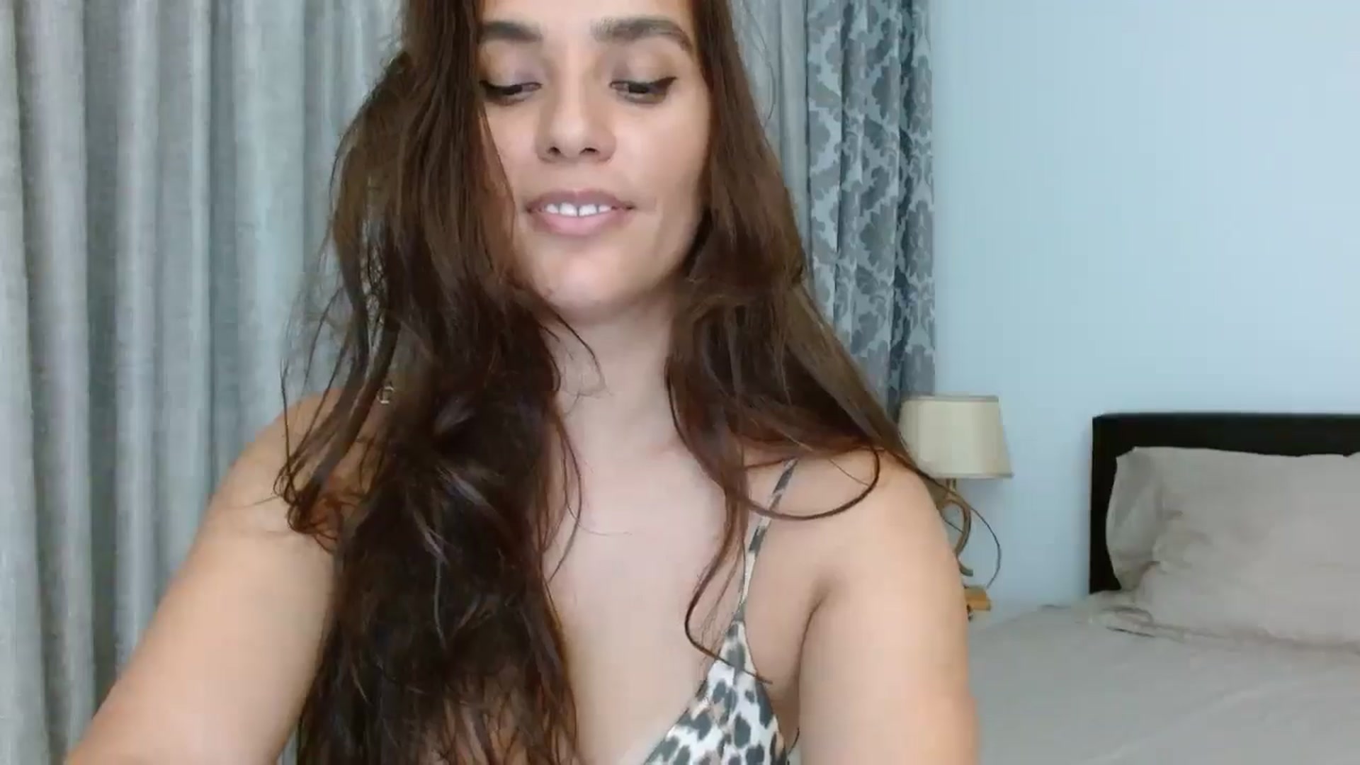 Gallery image thumbnail from DEAR_AMORE's myfreecams stream on, 06/23/2024, 23:48 image 16 of 20
