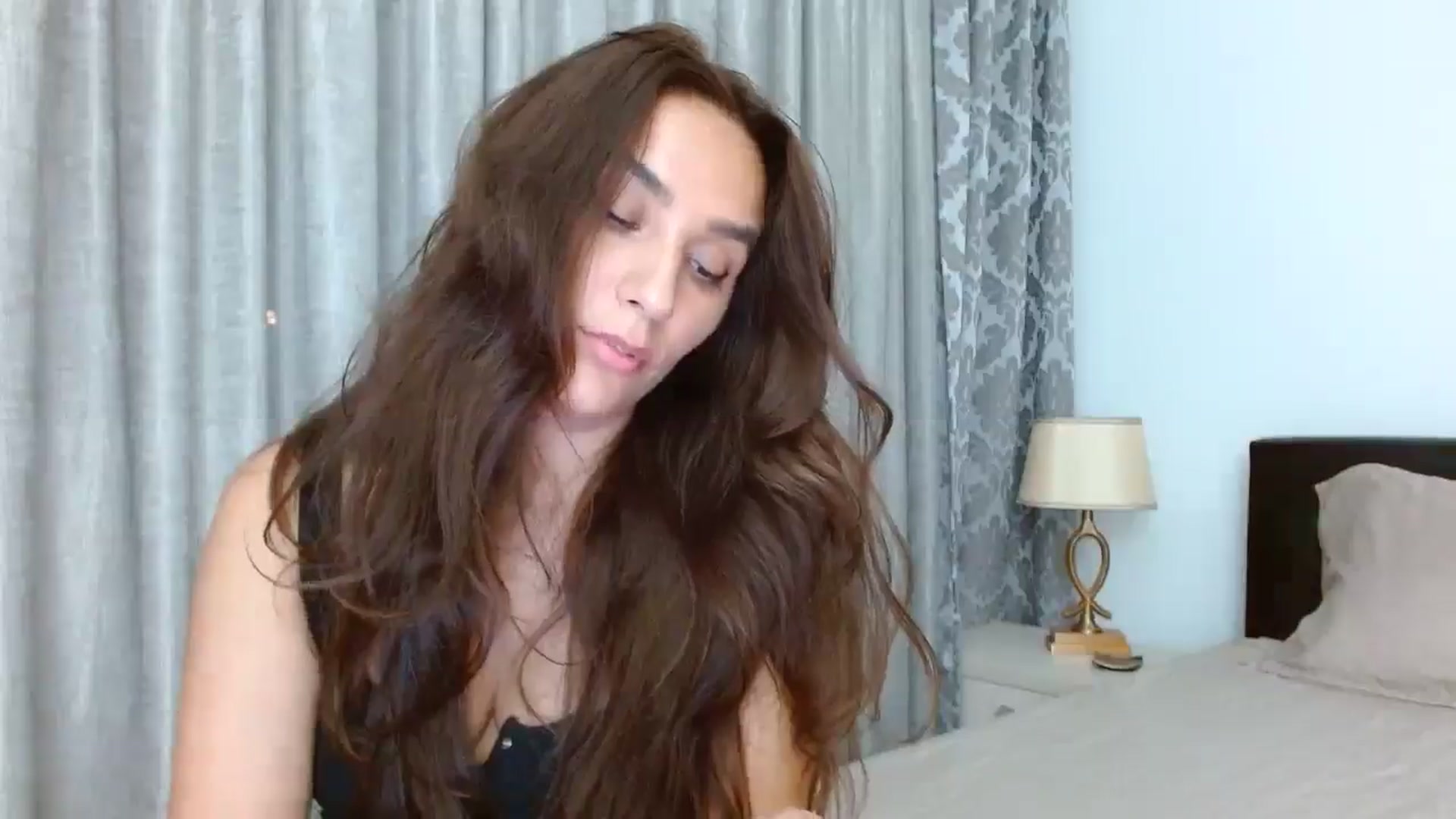 Gallery image thumbnail from DEAR_AMORE's myfreecams stream on, 06/26/2024, 23:15 image 4 of 20