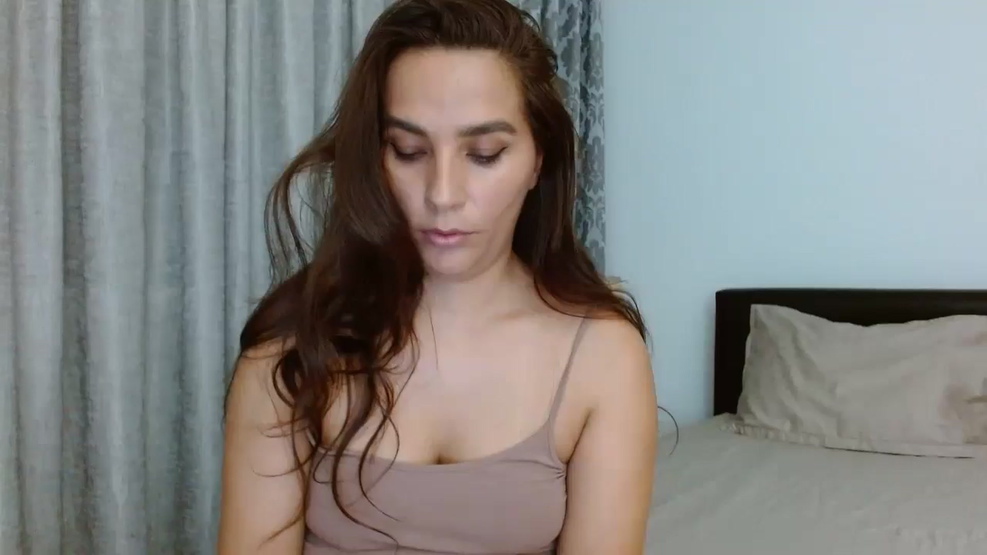 Gallery image thumbnail from DEAR_AMORE's myfreecams stream on, 06/29/2024, 21:39 image 1 of 20