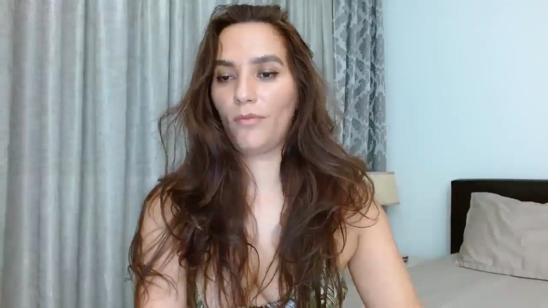 Gallery image thumbnail from DEAR_AMORE's myfreecams stream on, 06/29/2024, 23:49 image 15 of 20