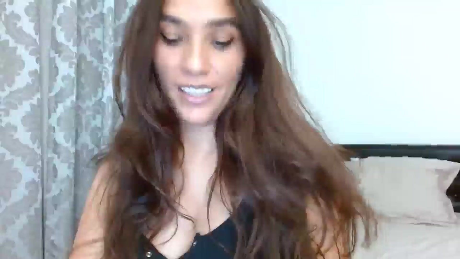 Gallery image thumbnail from DEAR_AMORE's myfreecams stream on, 07/15/2024, 24:11 image 5 of 20
