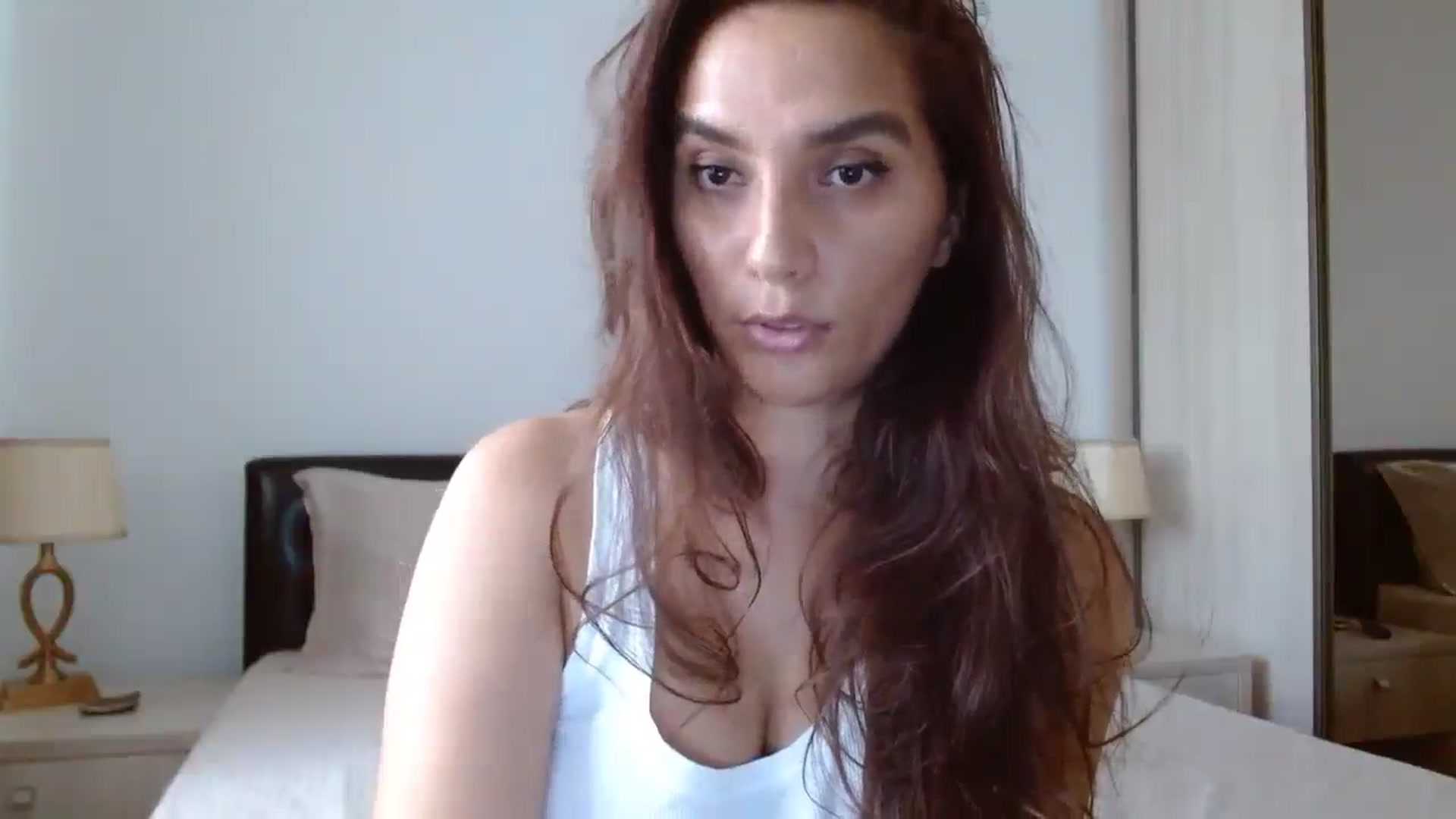 Gallery image thumbnail from DEAR_AMORE's myfreecams stream on, 07/21/2024, 17:16 image 12 of 20