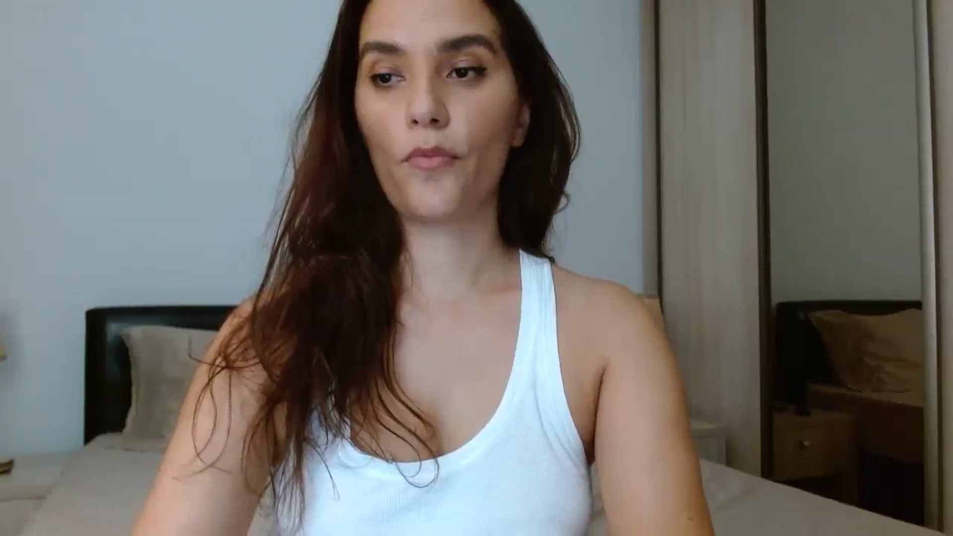 Gallery image thumbnail from DEAR_AMORE's myfreecams stream on, 07/21/2024, 17:45 image 19 of 20