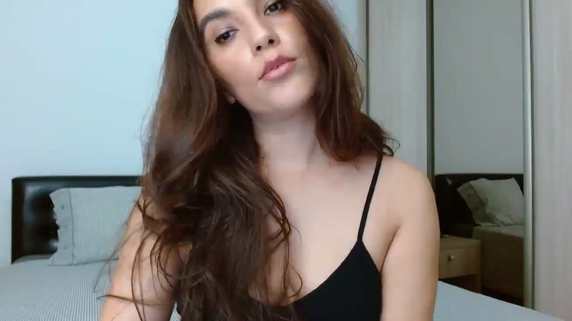 Gallery image thumbnail from DEAR_AMORE's myfreecams stream on, 07/28/2024, 21:08 image 19 of 20