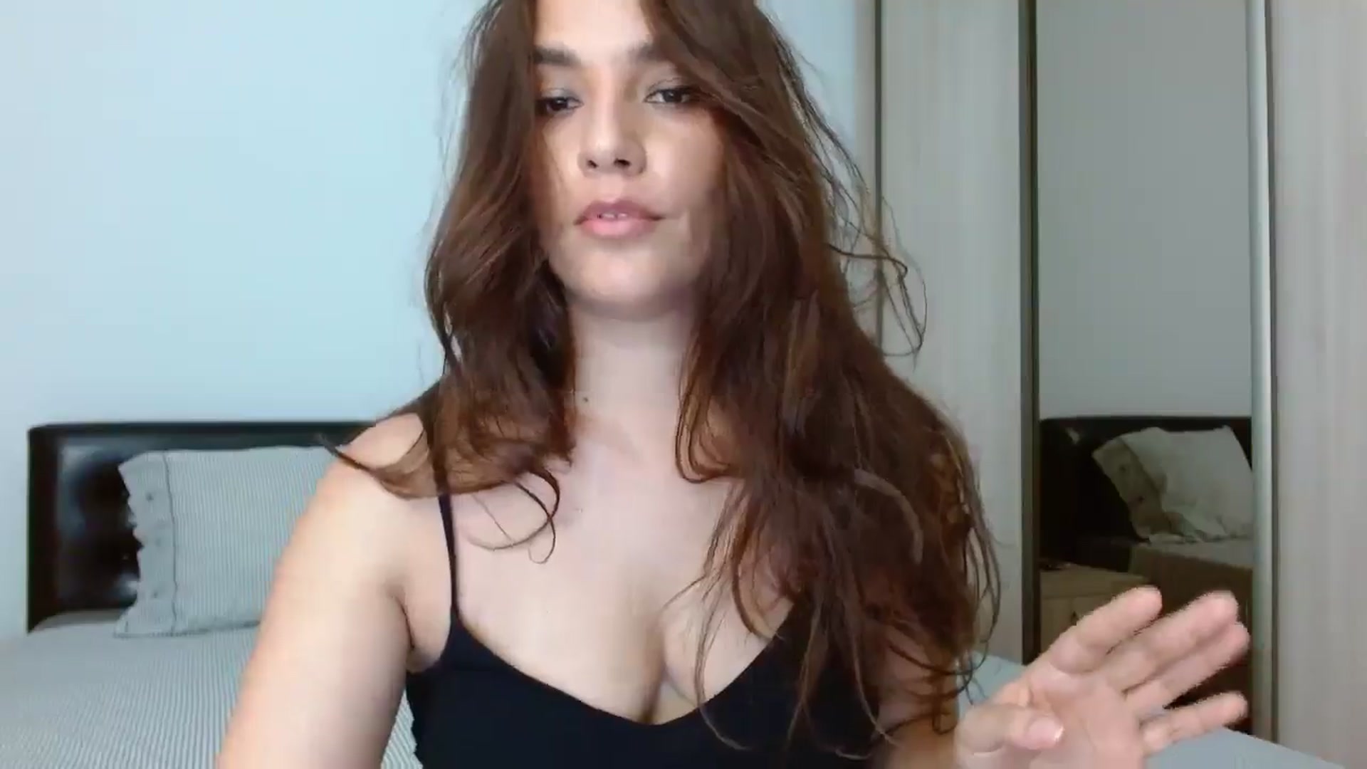 Gallery image thumbnail from DEAR_AMORE's myfreecams stream on, 07/28/2024, 21:08 image 20 of 20
