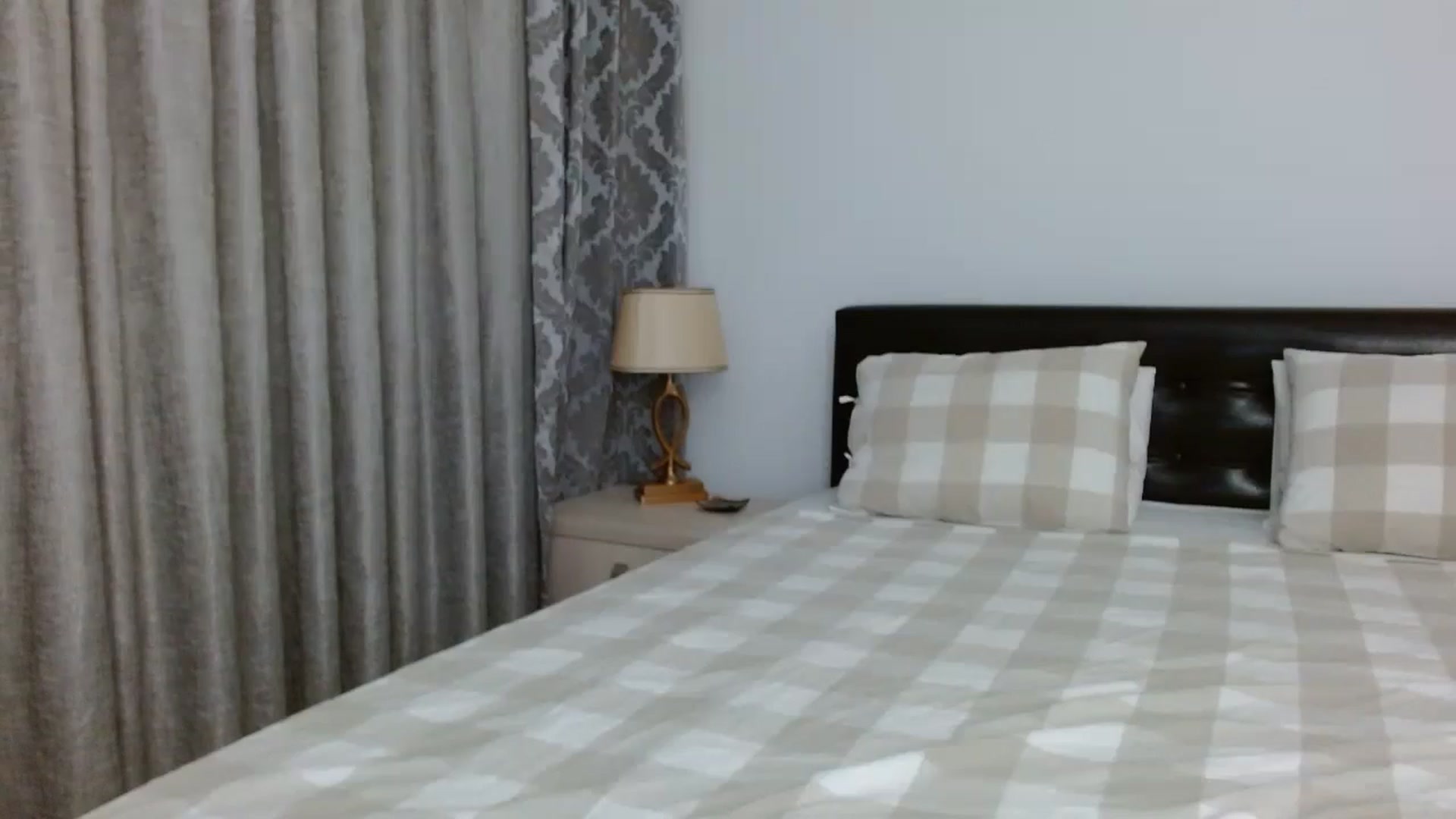 Gallery image thumbnail from DEAR_AMORE's myfreecams stream on, 08/11/2024, 02:57 image 10 of 20