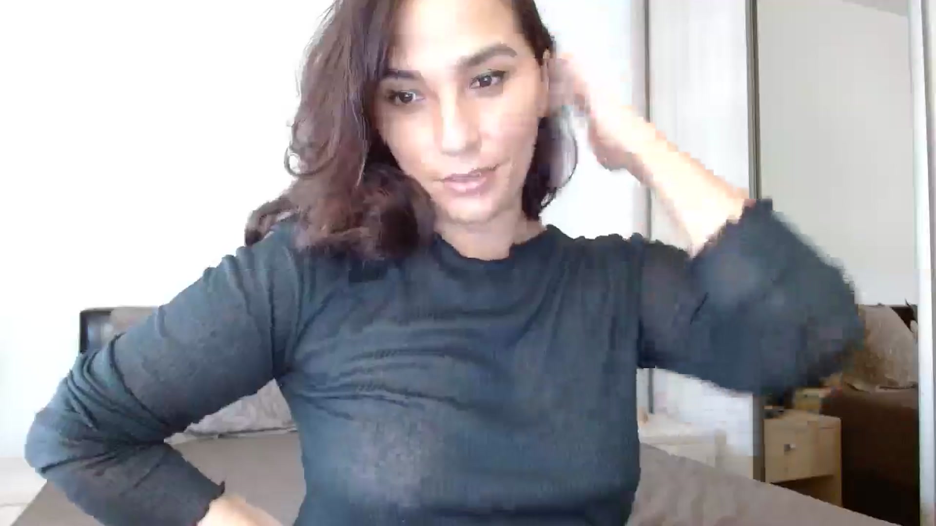 Gallery image thumbnail from DEAR_AMORE's myfreecams stream on, 10/14/2024, 11:32 image 11 of 20