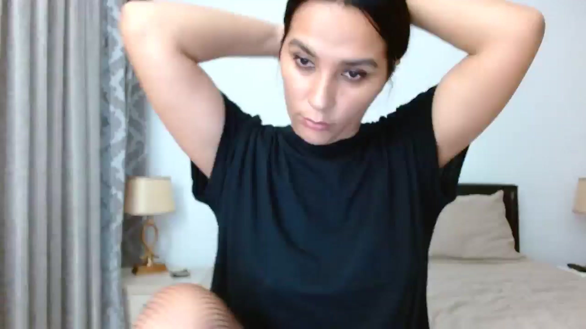 Gallery image thumbnail from DEAR_AMORE's myfreecams stream on, 10/27/2024, 22:15 image 1 of 20