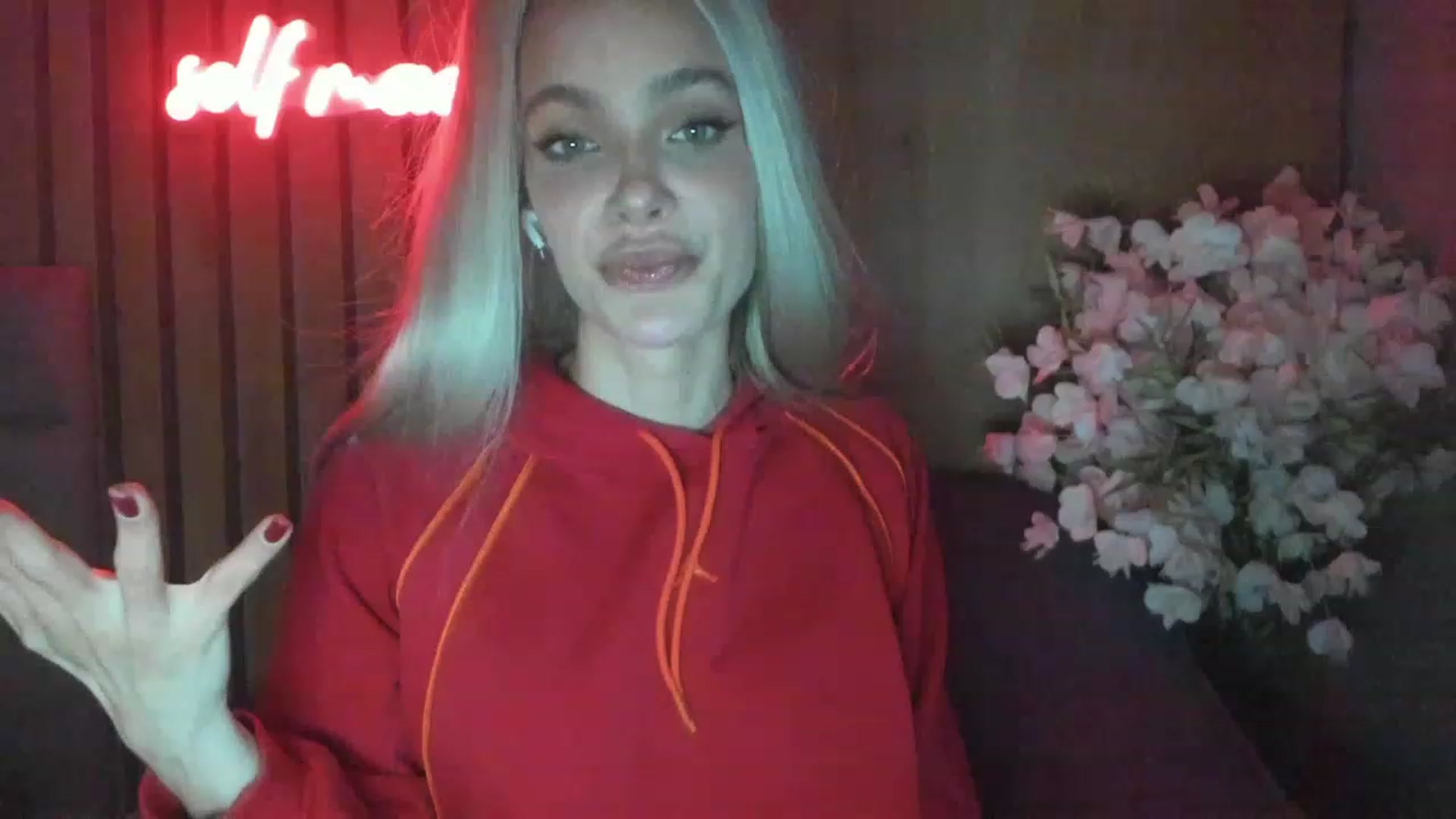 Gallery image thumbnail from DENNYVERSE's myfreecams stream on, 11/16/2022, 15:31 image 7 of 20