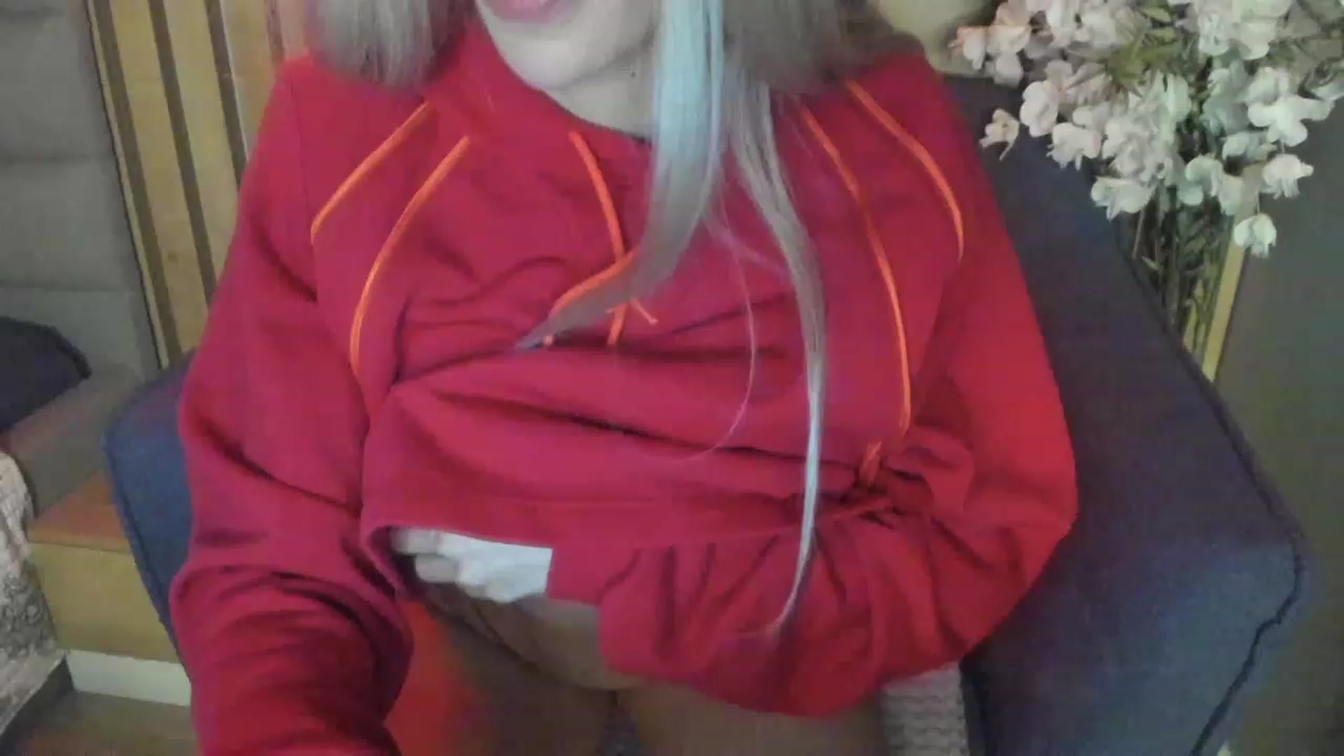 Gallery image thumbnail from DENNYVERSE's myfreecams stream on, 11/16/2022, 15:31 image 14 of 20