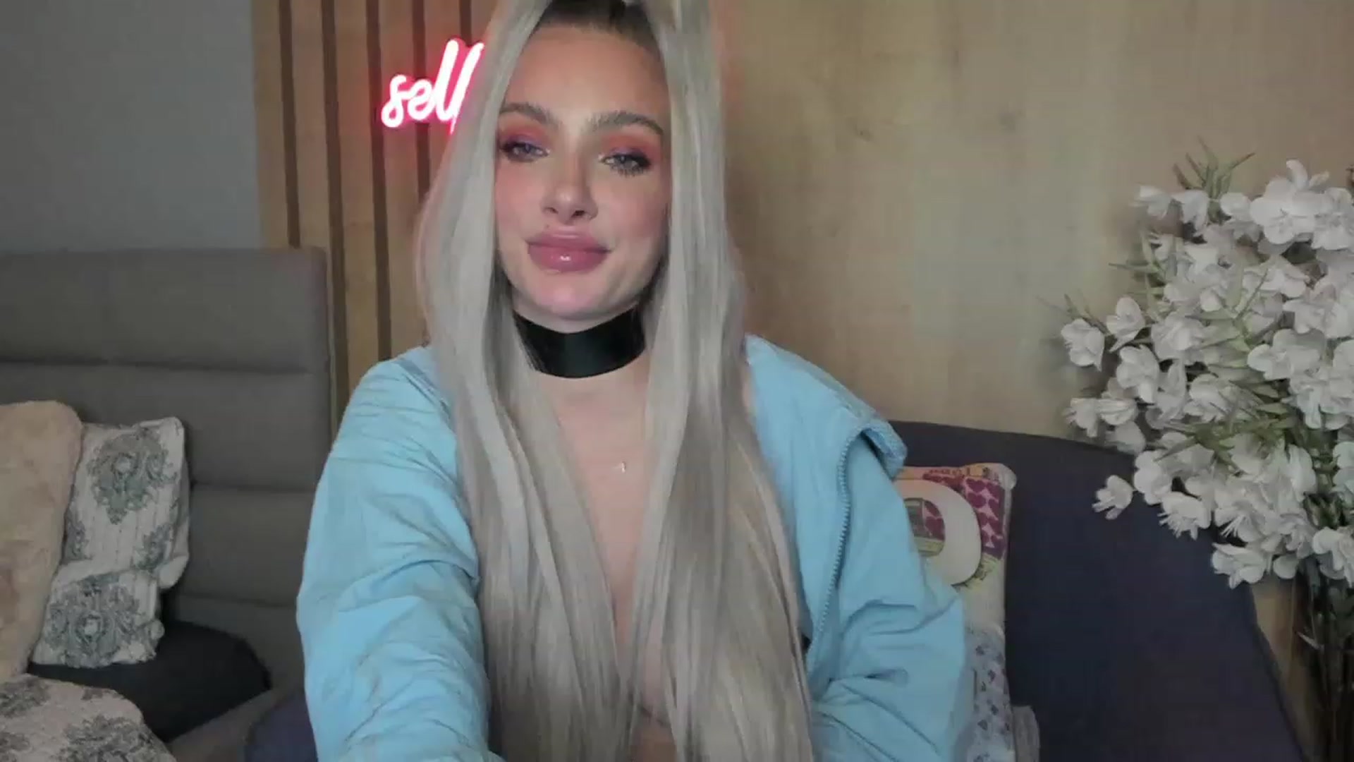 Gallery image thumbnail from DENNYVERSE's myfreecams stream on, 11/19/2022, 16:01 image 2 of 20