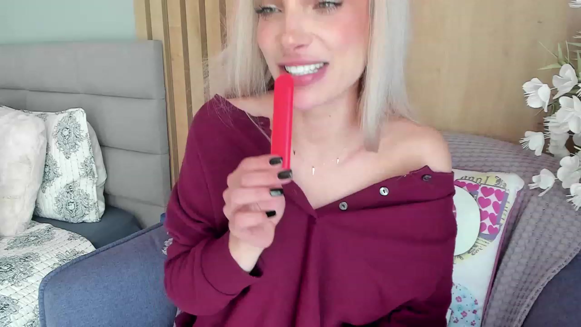 Gallery image thumbnail from DENNYVERSE's myfreecams stream on, 11/25/2022, 13:53 image 8 of 20