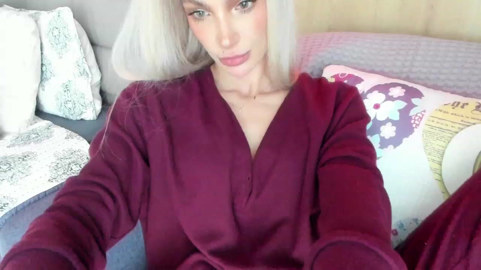 Gallery image thumbnail from DENNYVERSE's myfreecams stream on, 11/25/2022, 13:53 image 18 of 20