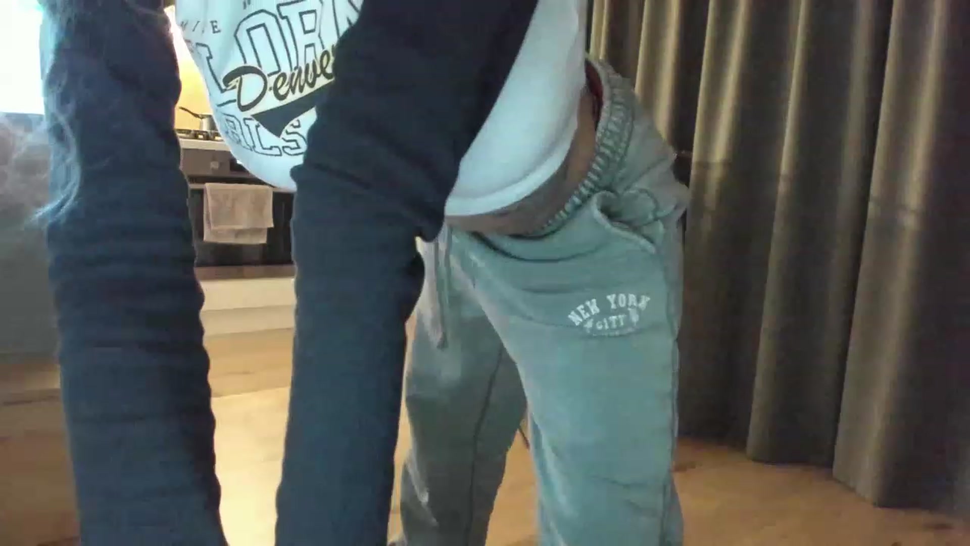 Gallery image thumbnail from DENNYVERSE's myfreecams stream on, 12/01/2022, 15:13 image 17 of 20