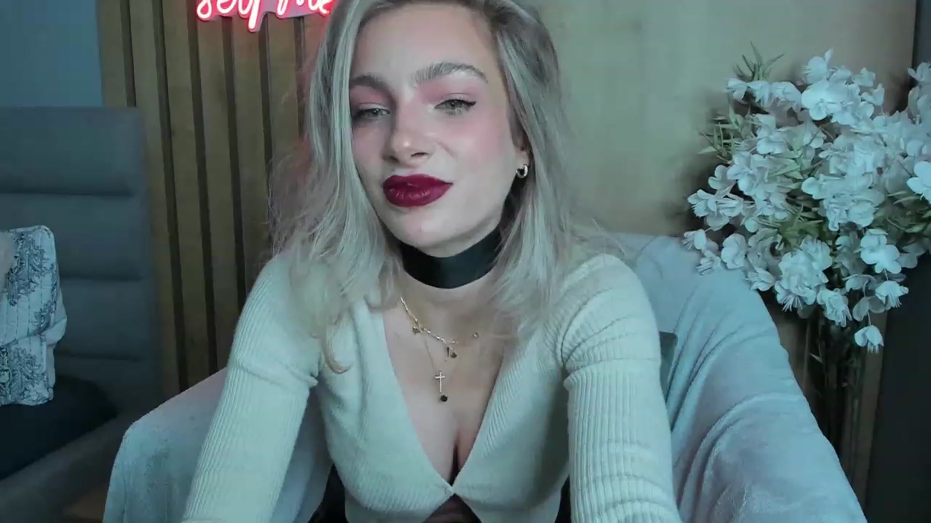 Gallery image thumbnail from DENNYVERSE's myfreecams stream on, 01/27/2023, 10:29 image 15 of 20