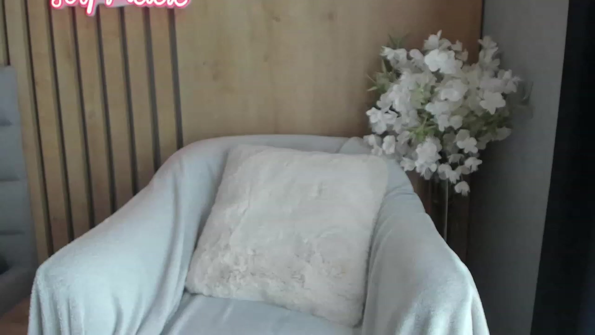 Gallery image thumbnail from DENNYVERSE's myfreecams stream on, 02/02/2023, 09:37 image 6 of 20