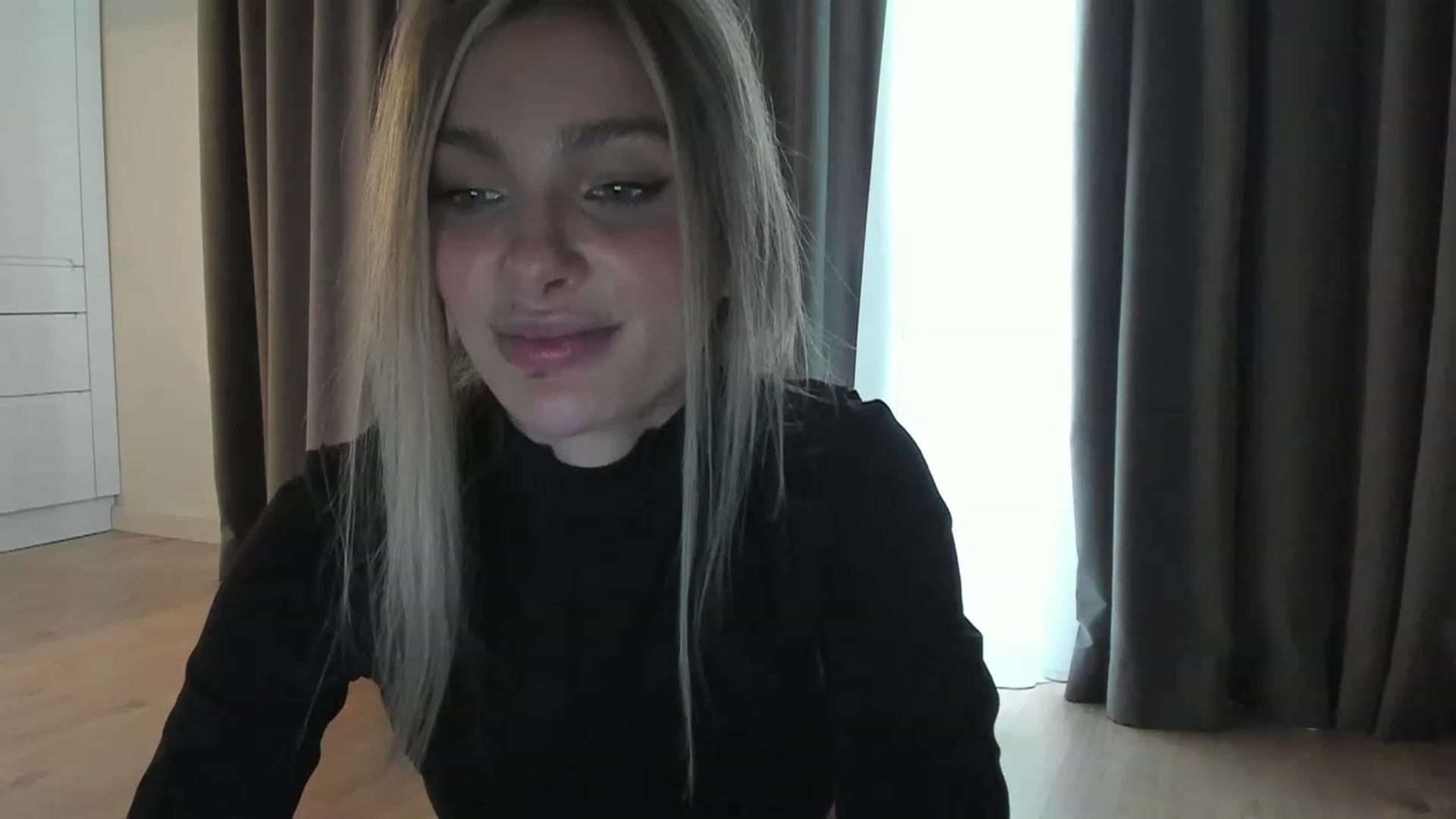 Gallery image thumbnail from DENNYVERSE's myfreecams stream on, 02/07/2023, 12:41 image 15 of 20