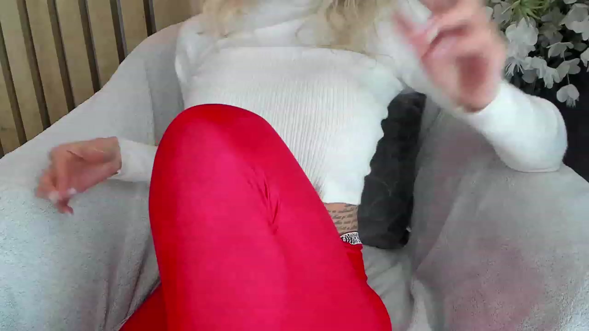 Gallery image thumbnail from DENNYVERSE's myfreecams stream on, 02/11/2023, 11:04 image 10 of 20