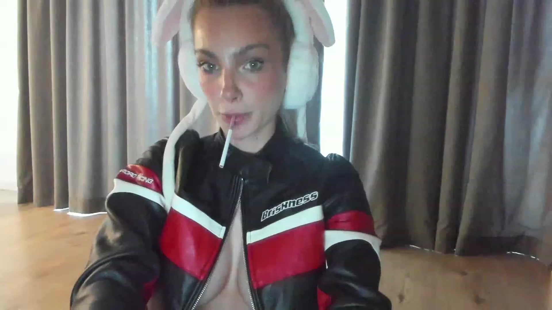 Gallery image thumbnail from DENNYVERSE's myfreecams stream on, 02/13/2023, 10:40 image 19 of 20