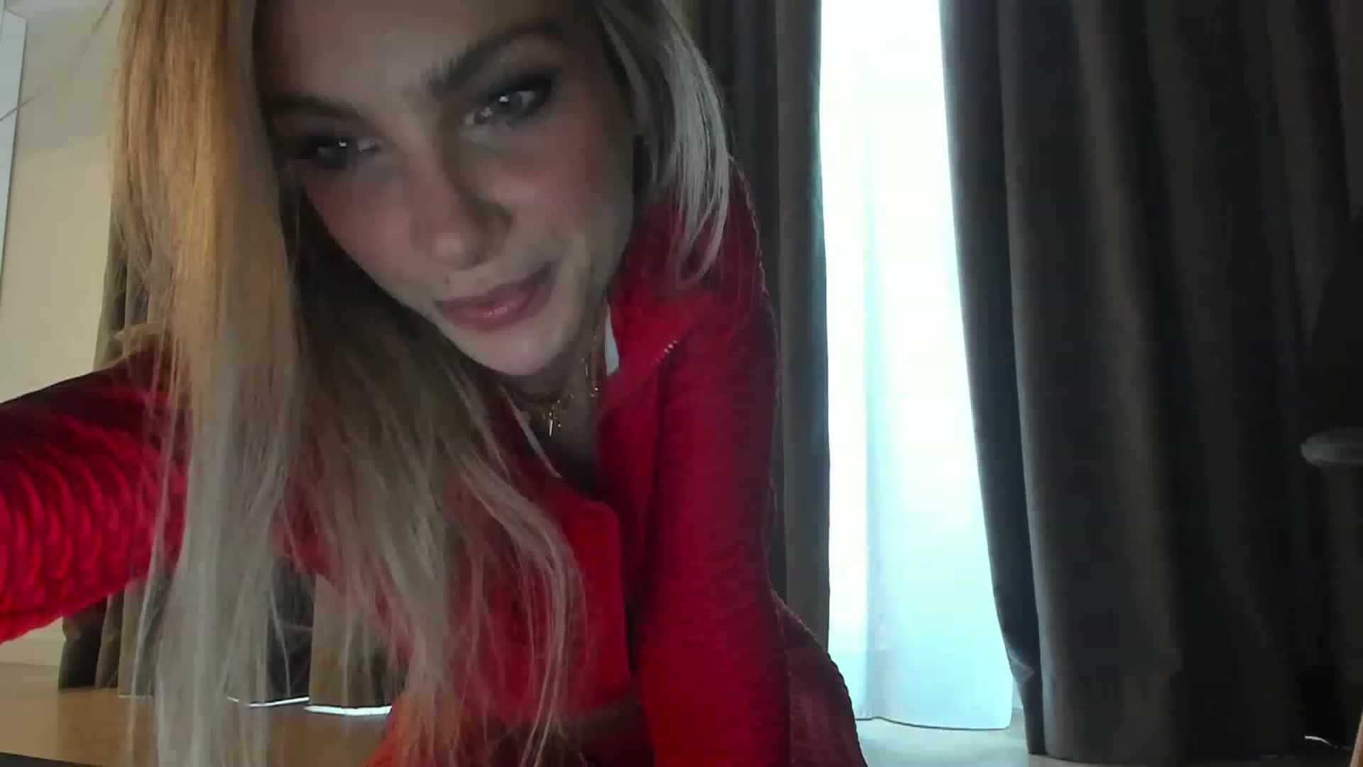 Gallery image thumbnail from DENNYVERSE's myfreecams stream on, 02/15/2023, 09:30 image 15 of 20