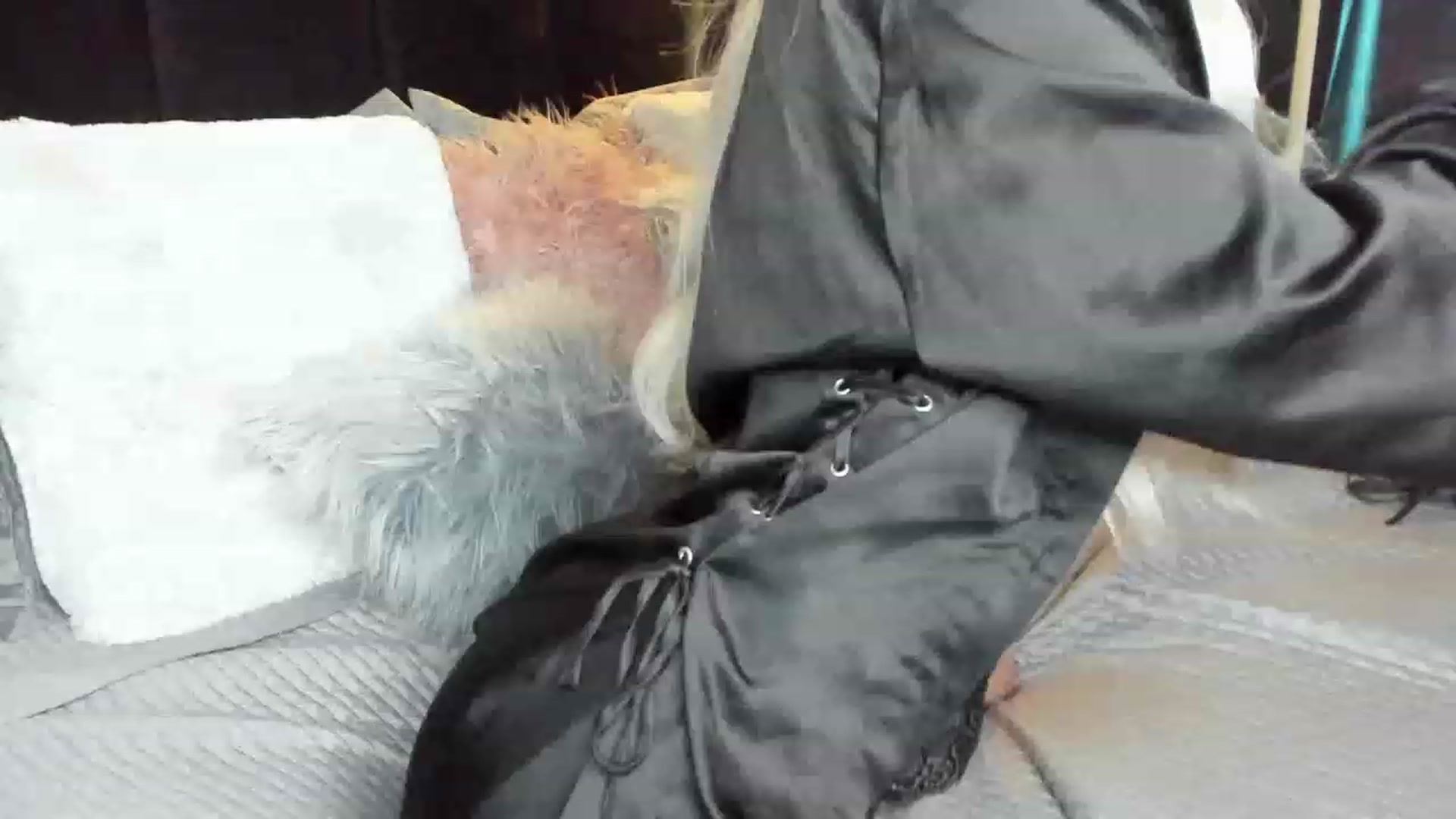 Gallery image thumbnail from DENNYVERSE's myfreecams stream on, 02/19/2023, 16:55 image 3 of 20