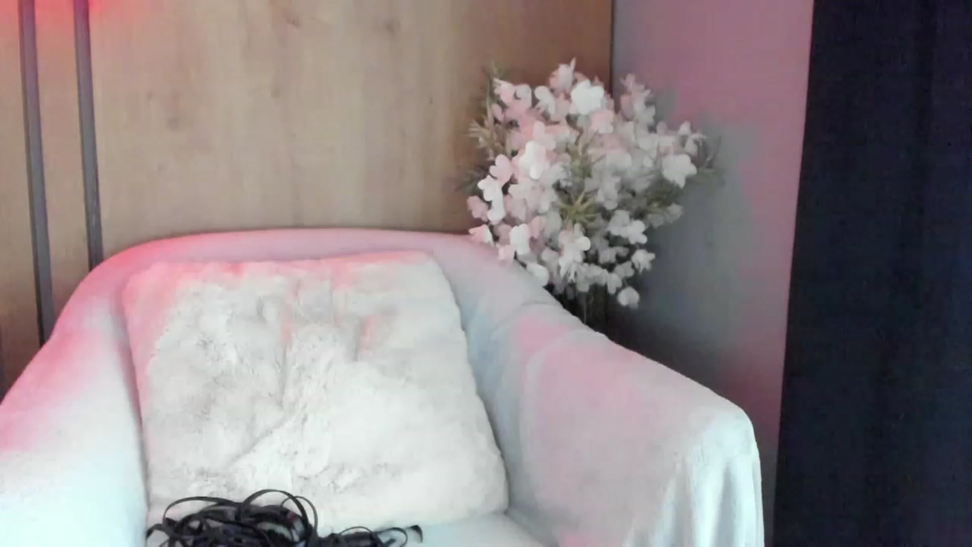 Gallery image thumbnail from DENNYVERSE's myfreecams stream on, 03/02/2023, 14:34 image 16 of 20