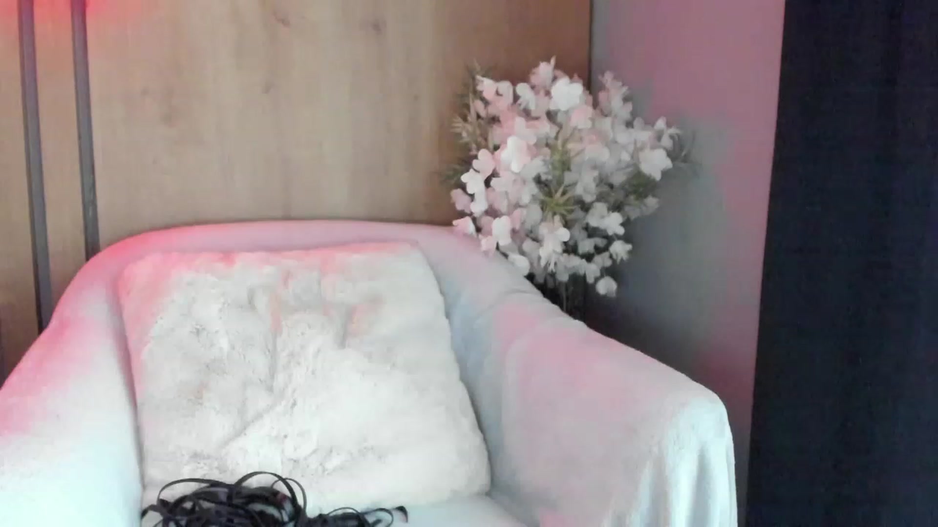 Gallery image thumbnail from DENNYVERSE's myfreecams stream on, 03/02/2023, 14:34 image 15 of 20