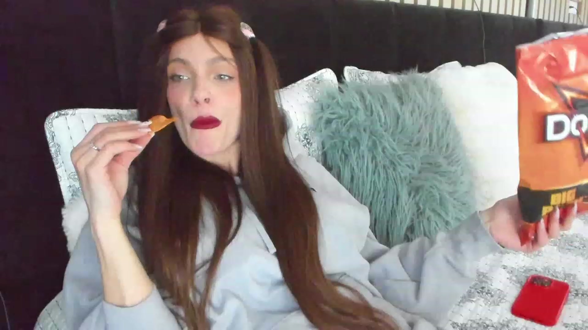 Gallery image thumbnail from DENNYVERSE's myfreecams stream on, 04/21/2023, 15:00 image 2 of 20