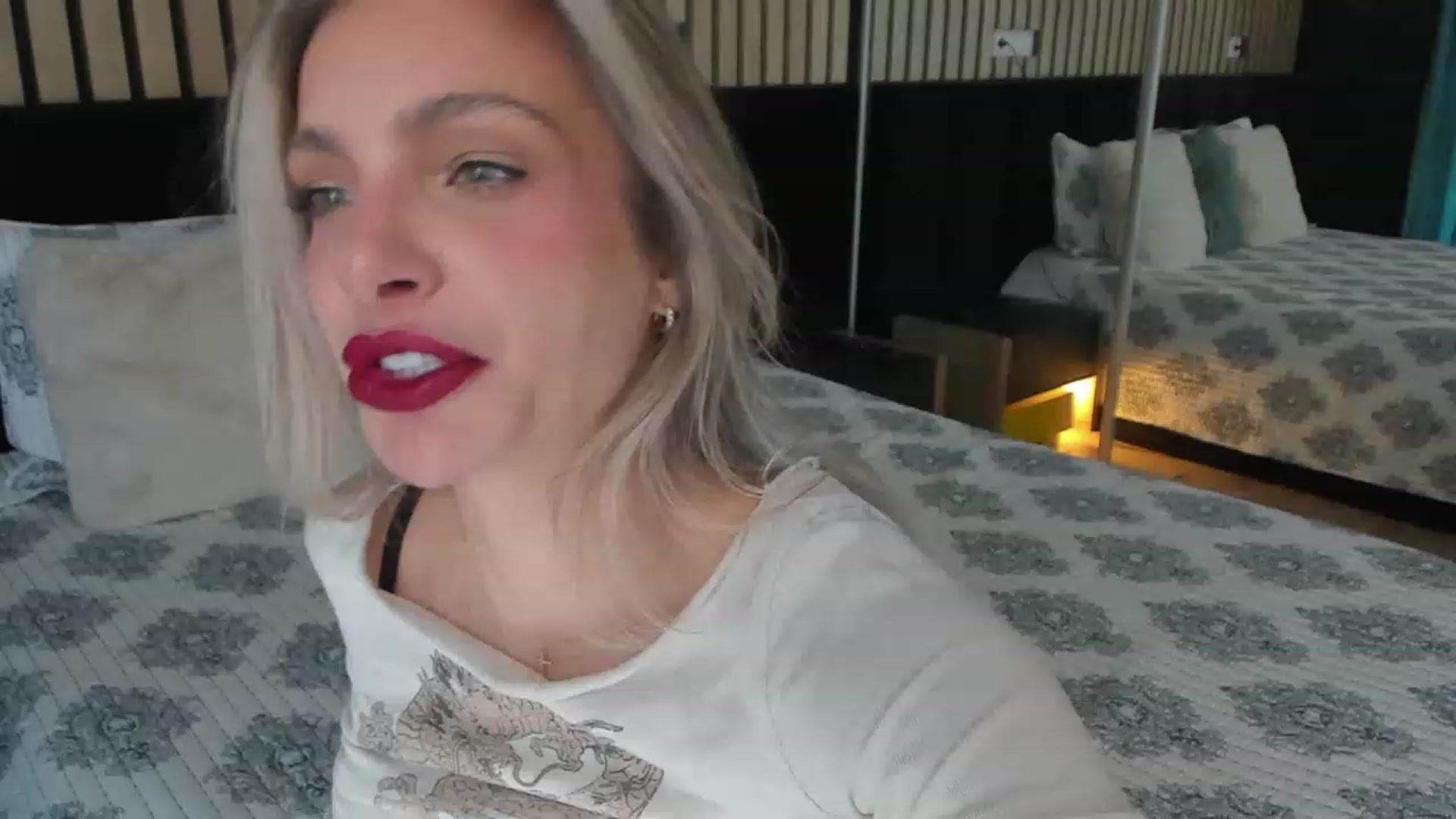 Gallery image thumbnail from DENNYVERSE's myfreecams stream on, 04/28/2023, 10:41 image 7 of 20