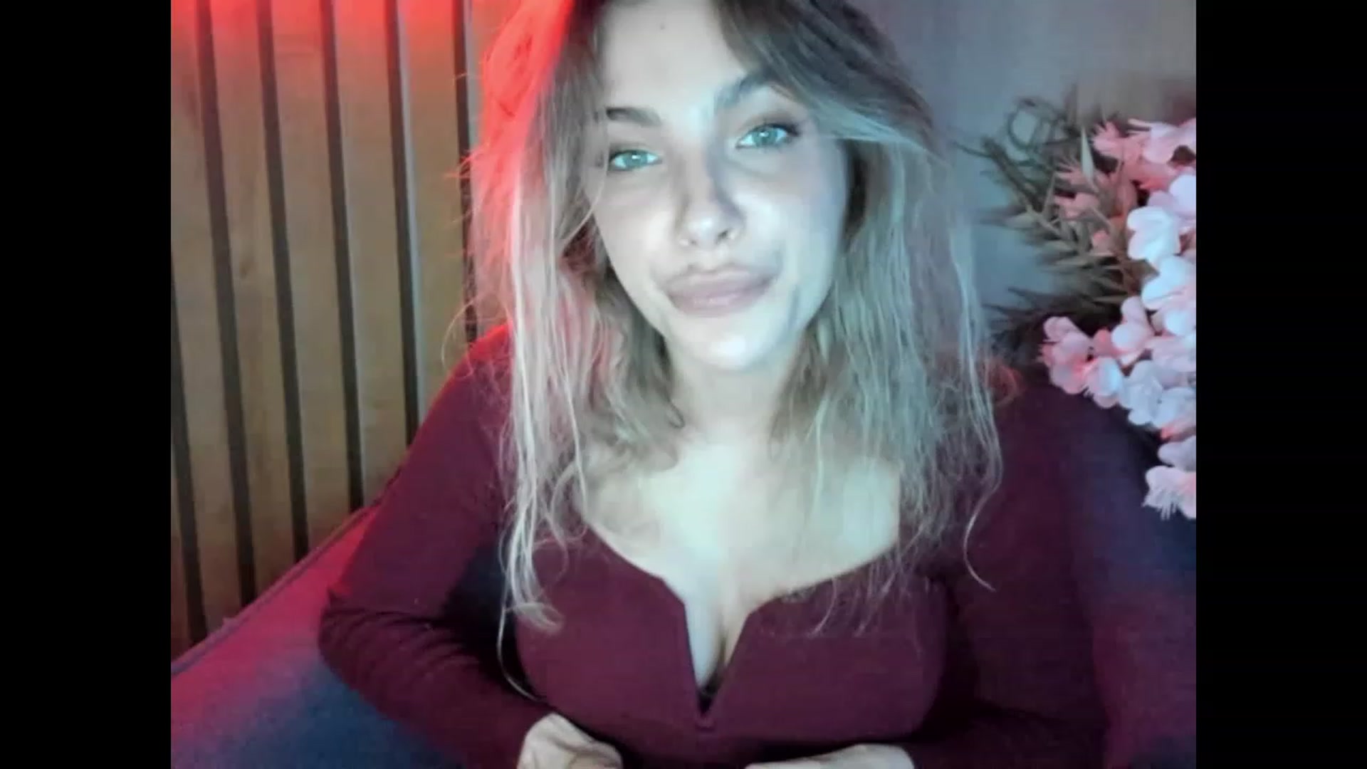 Gallery image thumbnail from DENNYVERSE's myfreecams stream on, 11/02/2023, 15:14 image 13 of 20