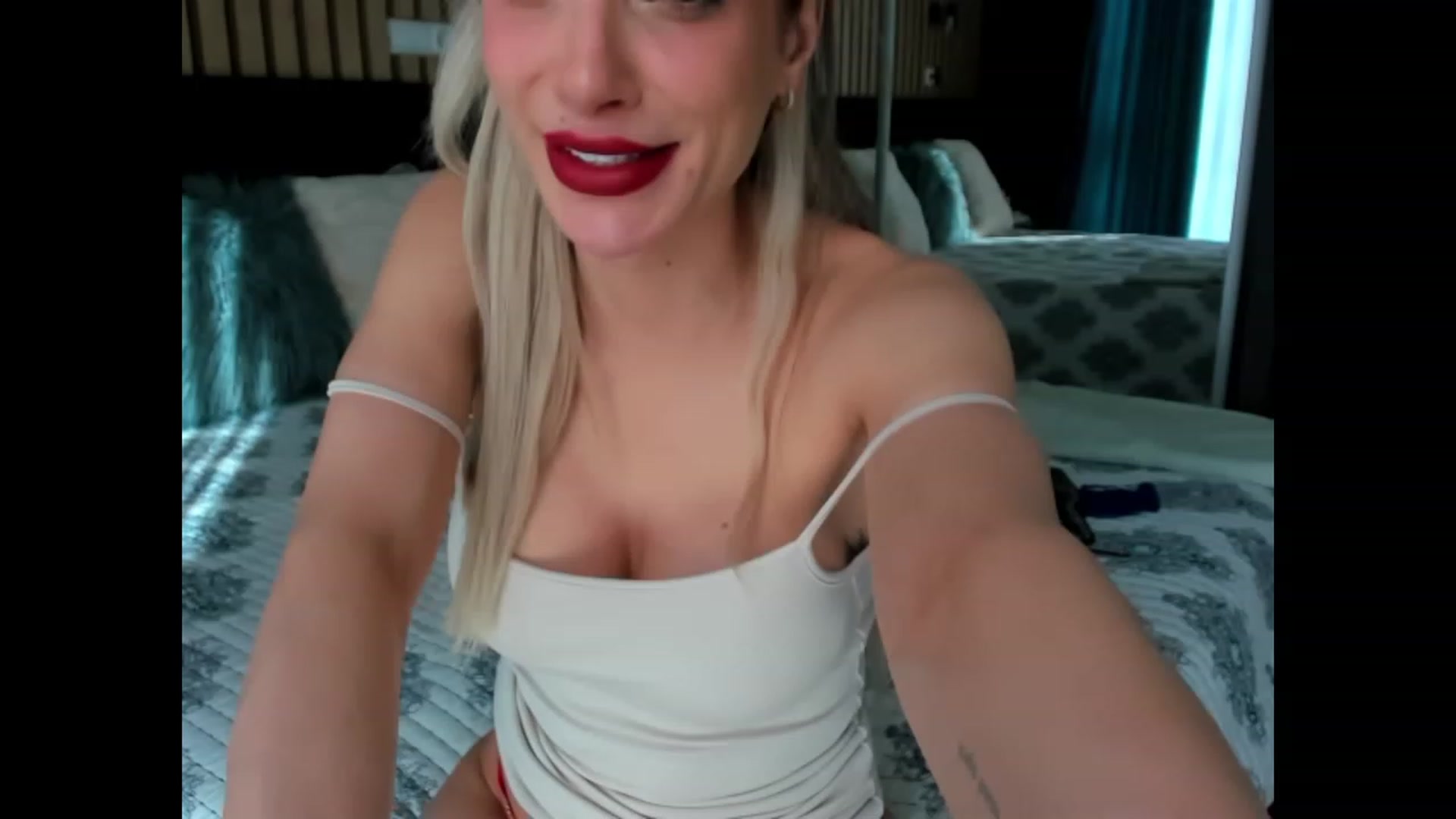 Gallery image thumbnail from DENNYVERSE's myfreecams stream on, 02/04/2024, 12:55 image 17 of 20