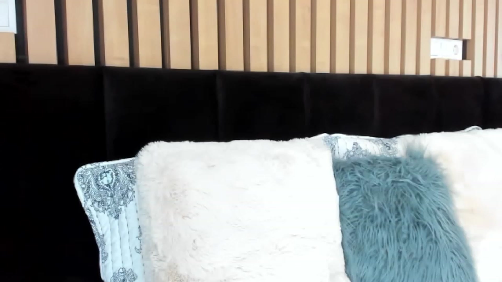 Gallery image thumbnail from DENNYVERSE's myfreecams stream on, 02/08/2024, 11:06 image 3 of 20